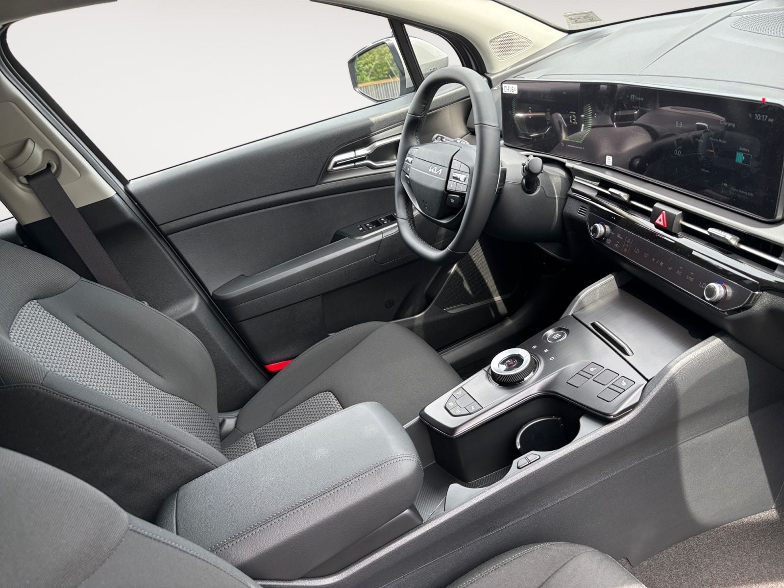 New 2026 Kia Sportage Hybrid S - photo - 14