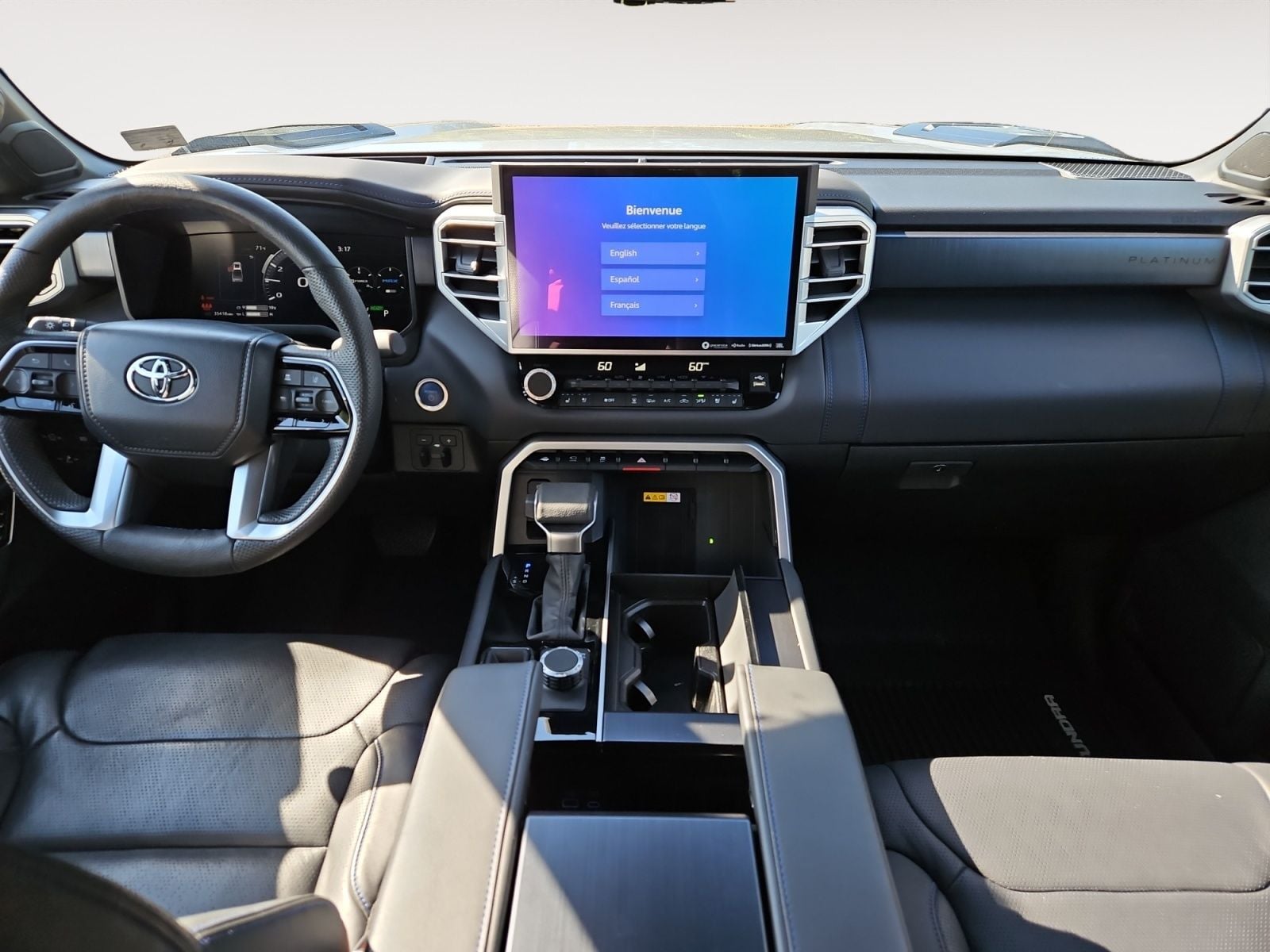 Pre-Owned 2024 Toyota Tundra Hybrid Platinum - photo - 9