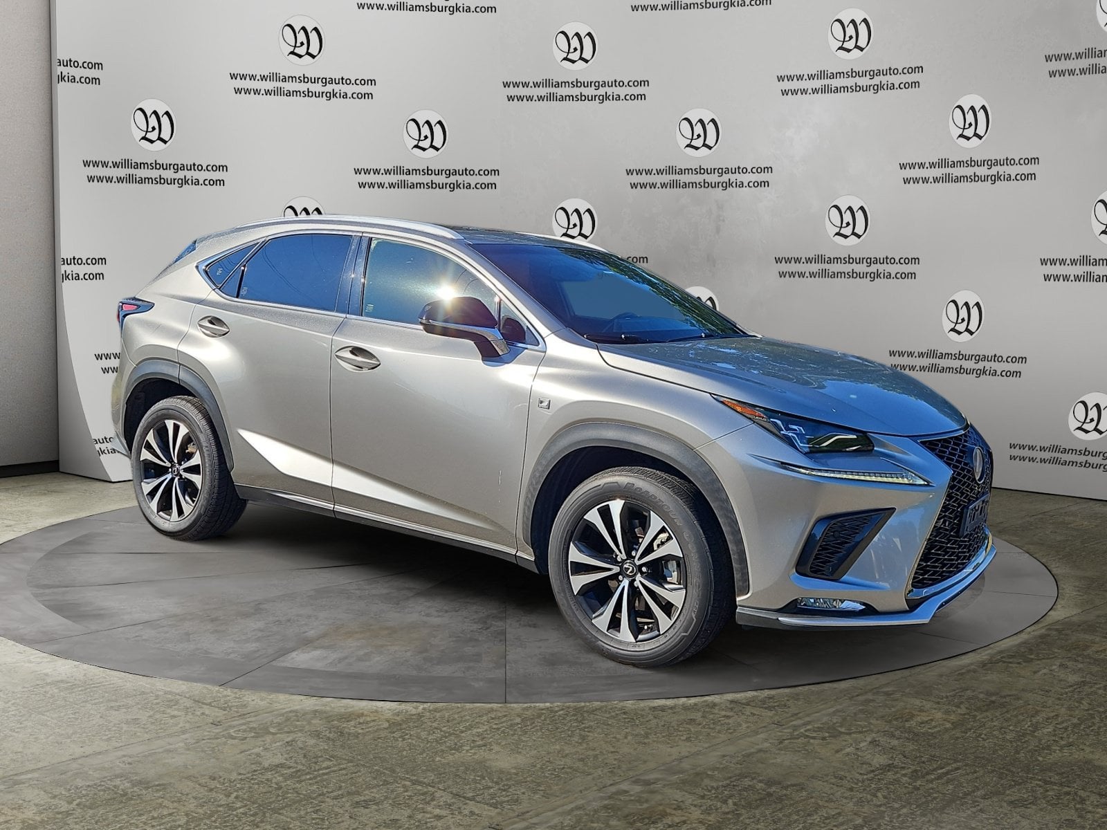 Pre-Owned 2018 Lexus NX 300 F Sport - photo - 6