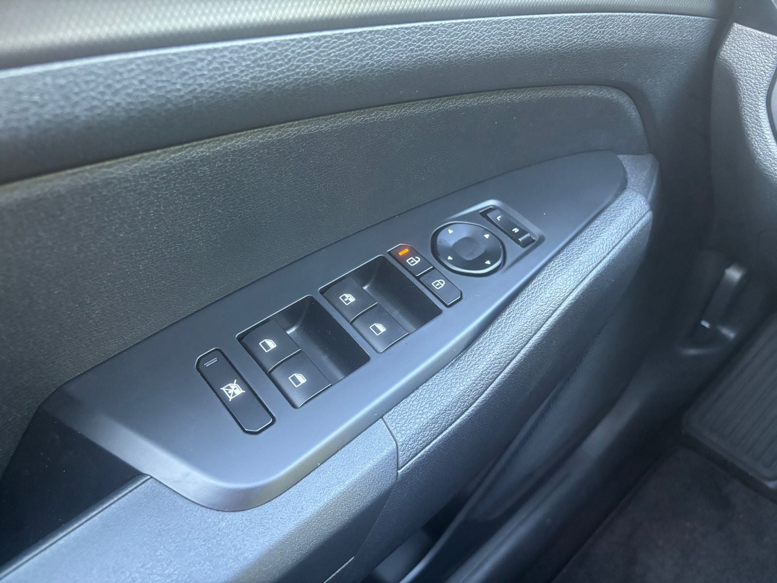 New 2026 Kia Sportage LX - photo - 19