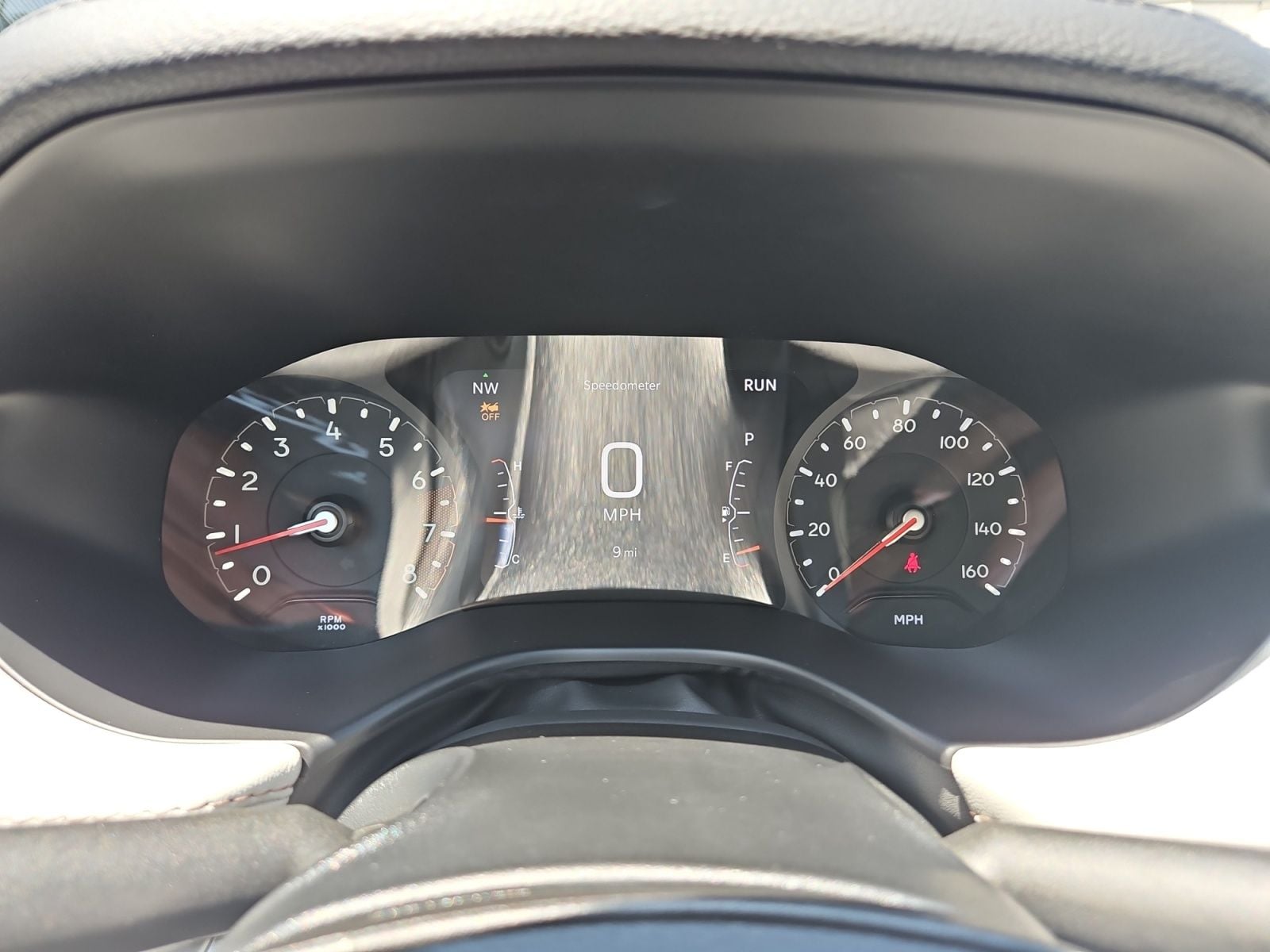 New 2025 Jeep Compass Limited - photo - 23