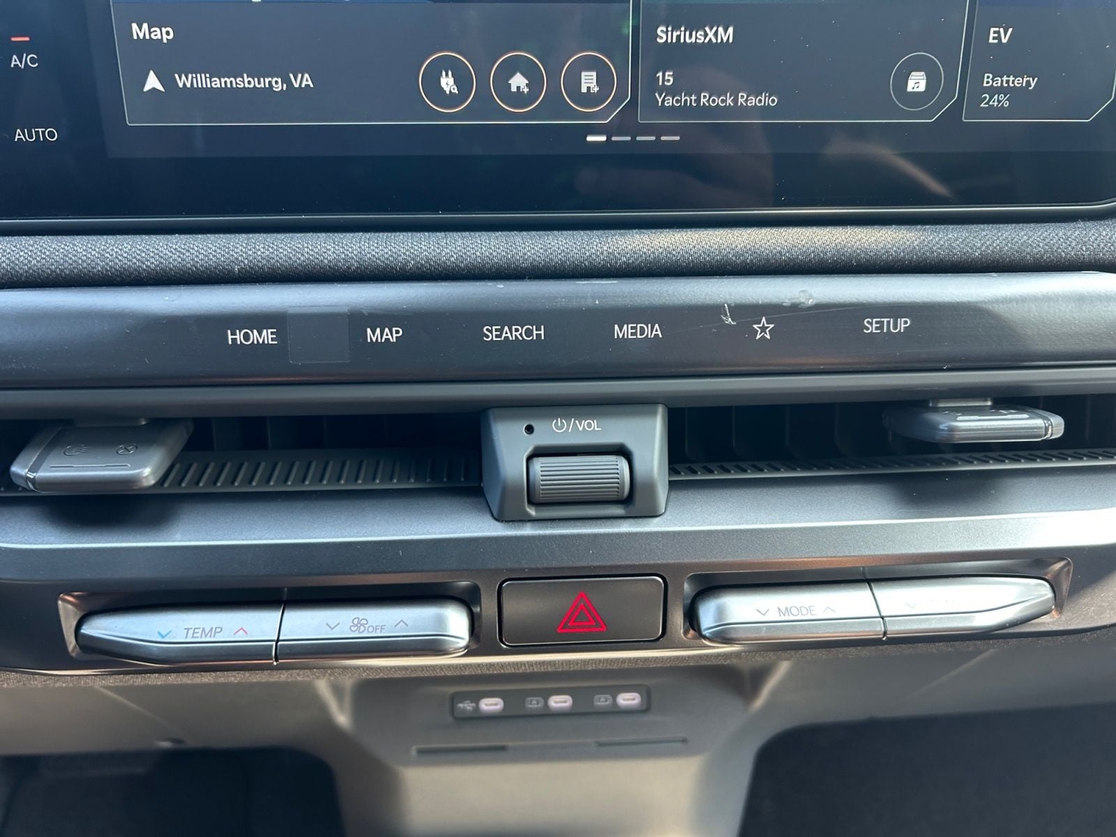 New 2027 KIA EV3 WIND FWD - photo - 27