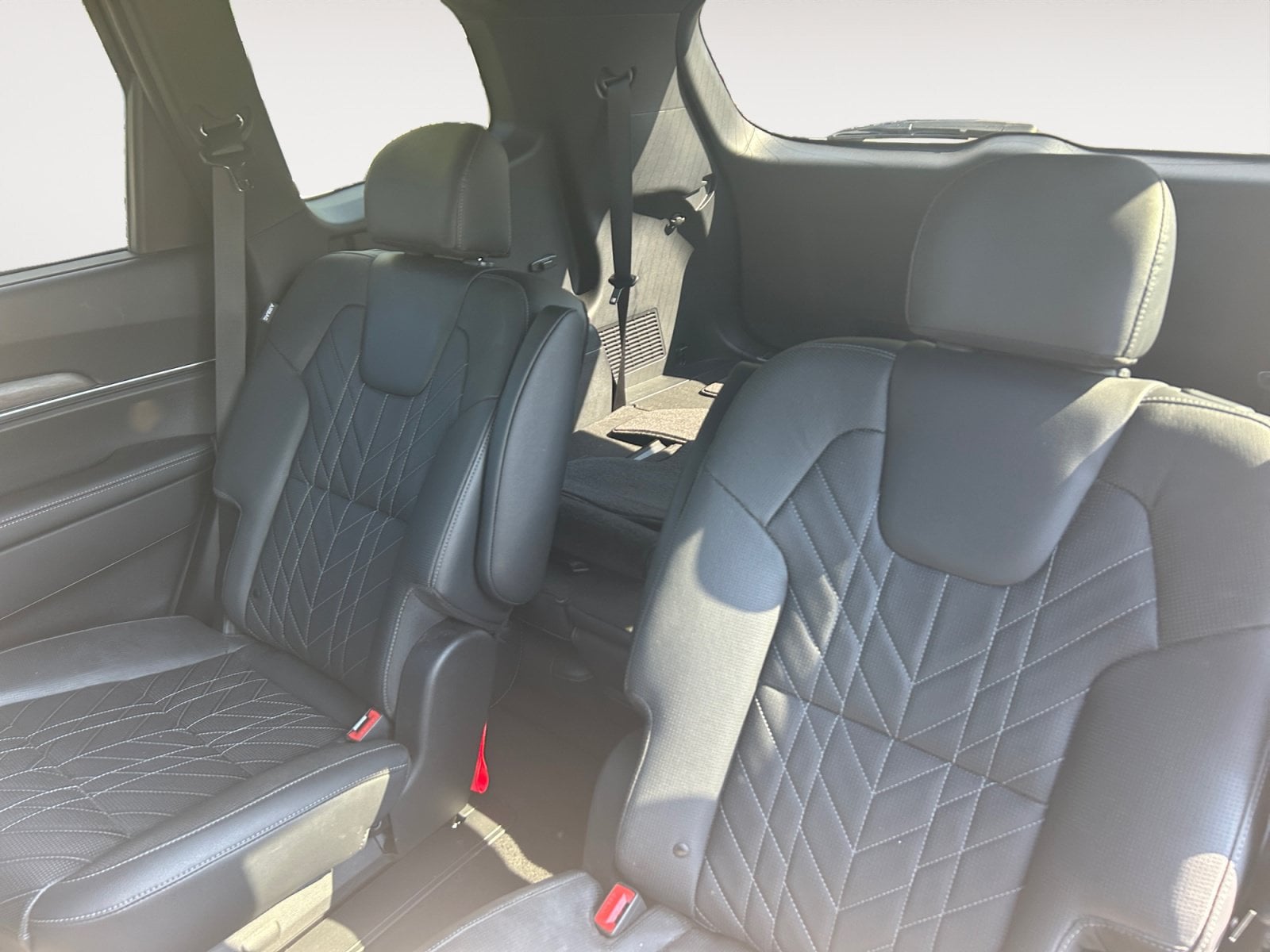 Pre-Owned 2023 Kia Telluride SX X-Line - photo - 12