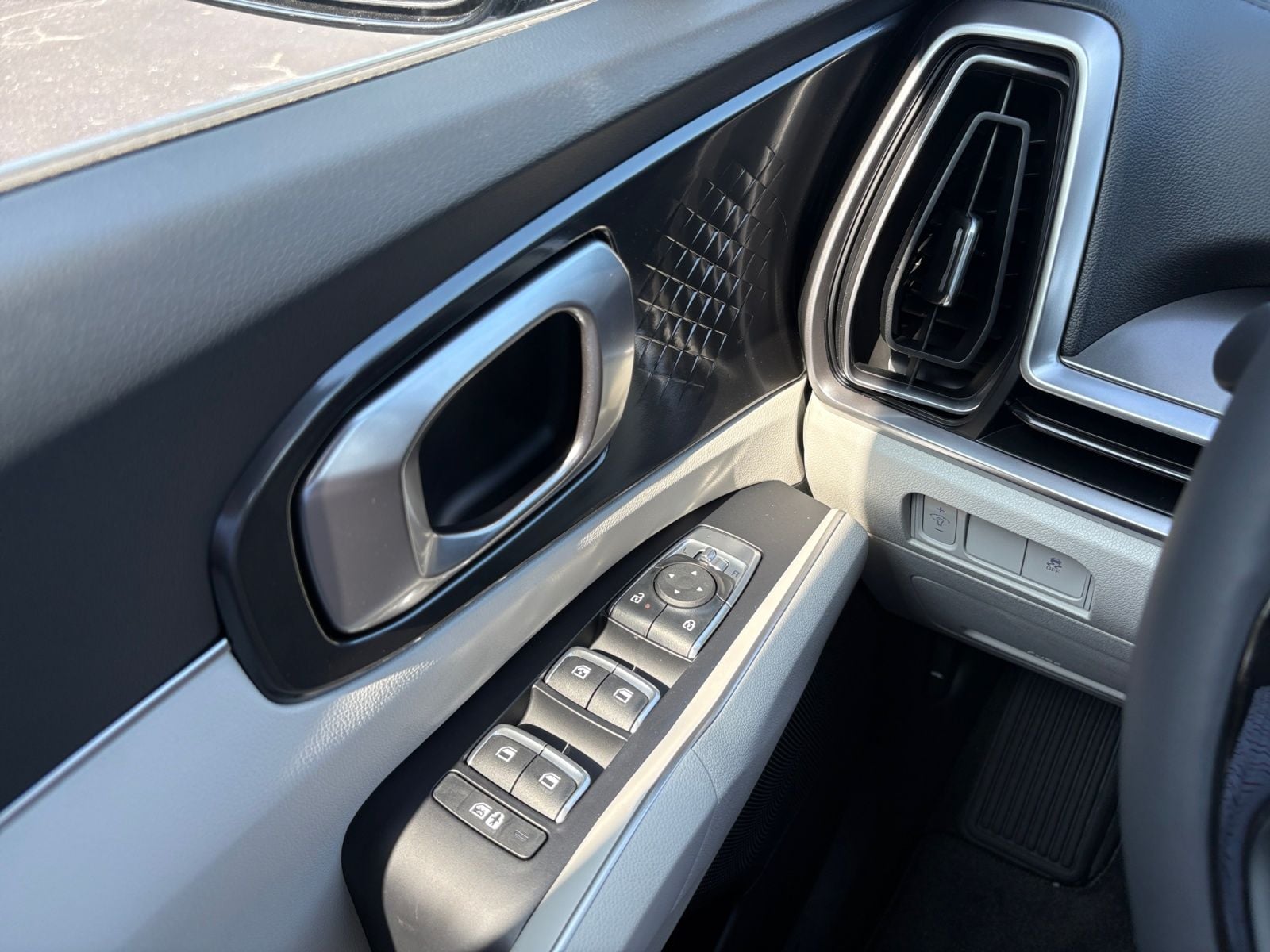 New 2026 Kia Sorento S - photo - 23
