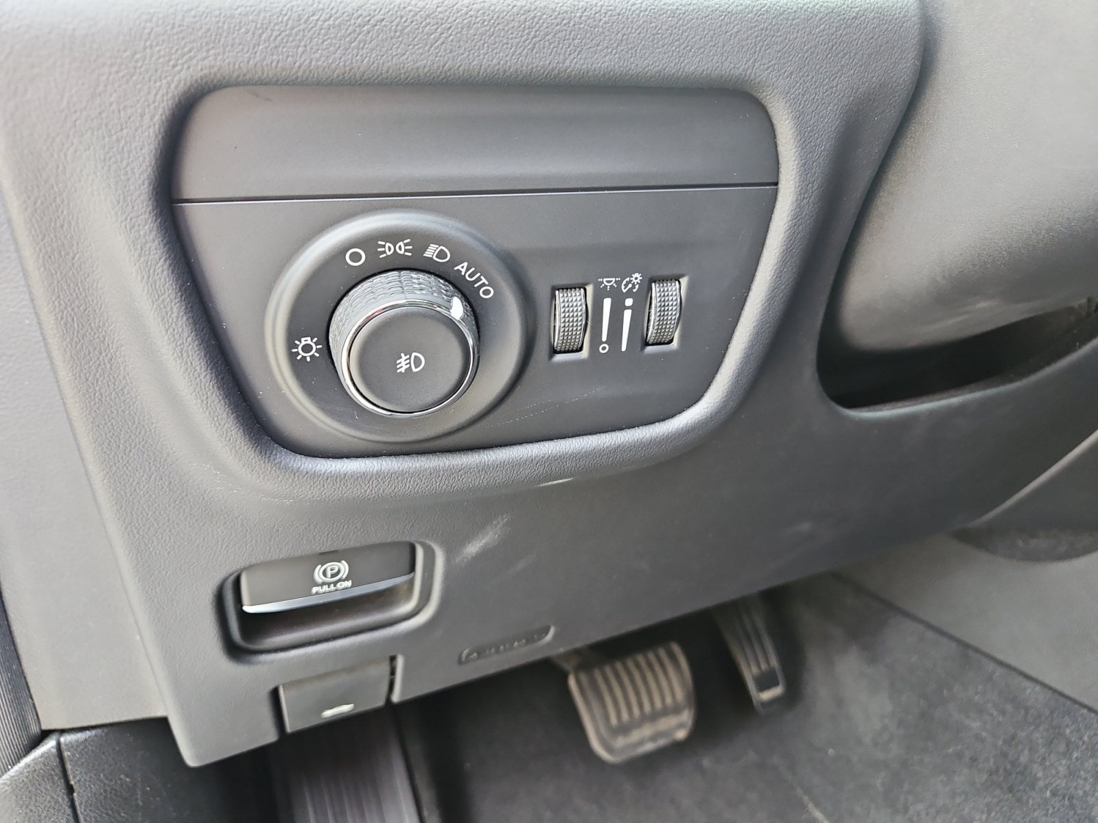 Pre-Owned 2022 Jeep Grand Cherokee L Summit - photo - 22