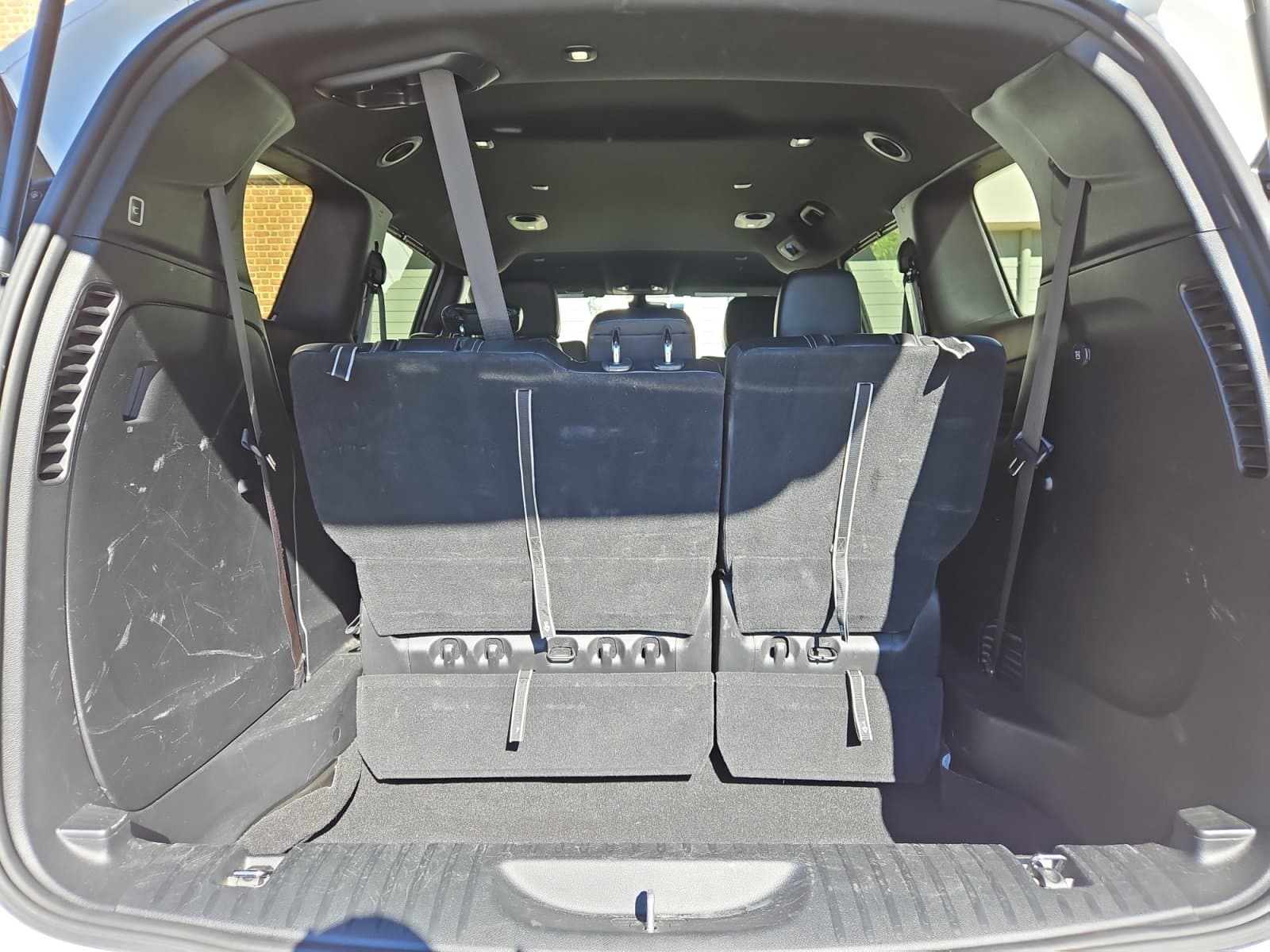 Pre-Owned 2025 Chrysler Pacifica Select - photo - 18