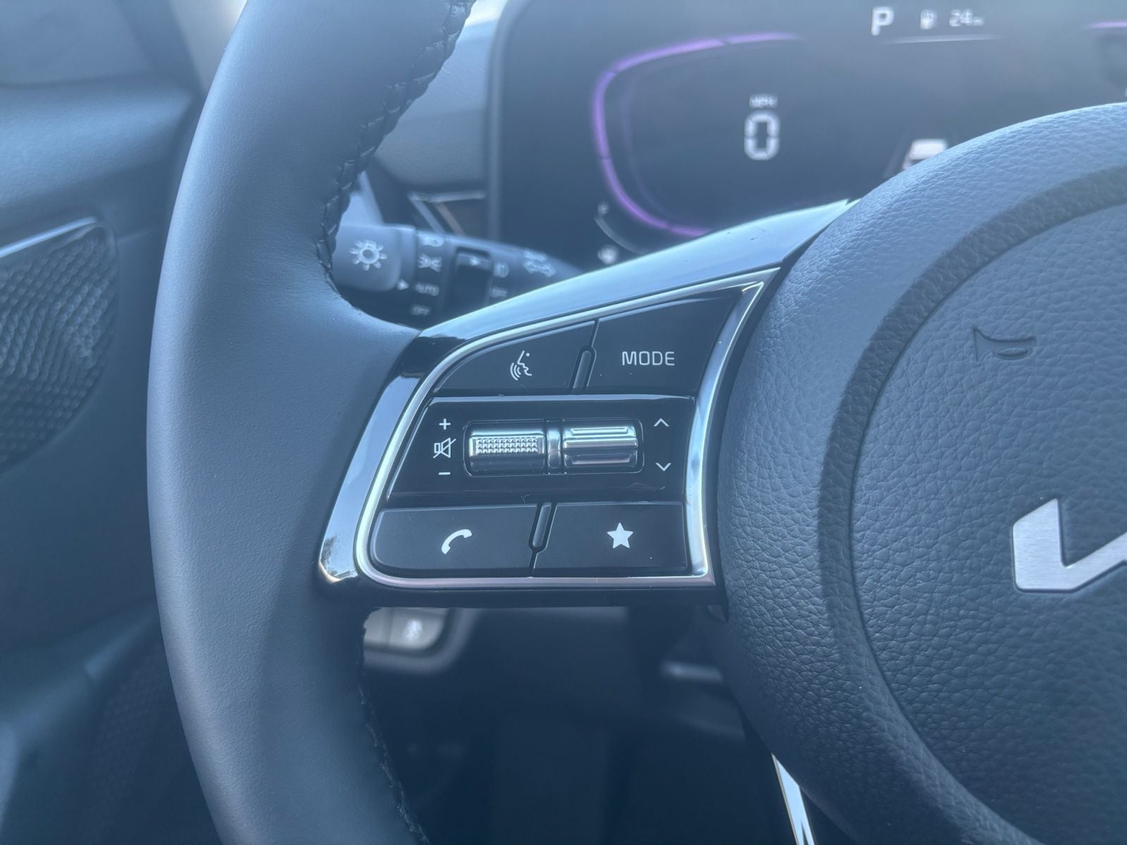 New 2026 Kia Seltos S - photo - 17