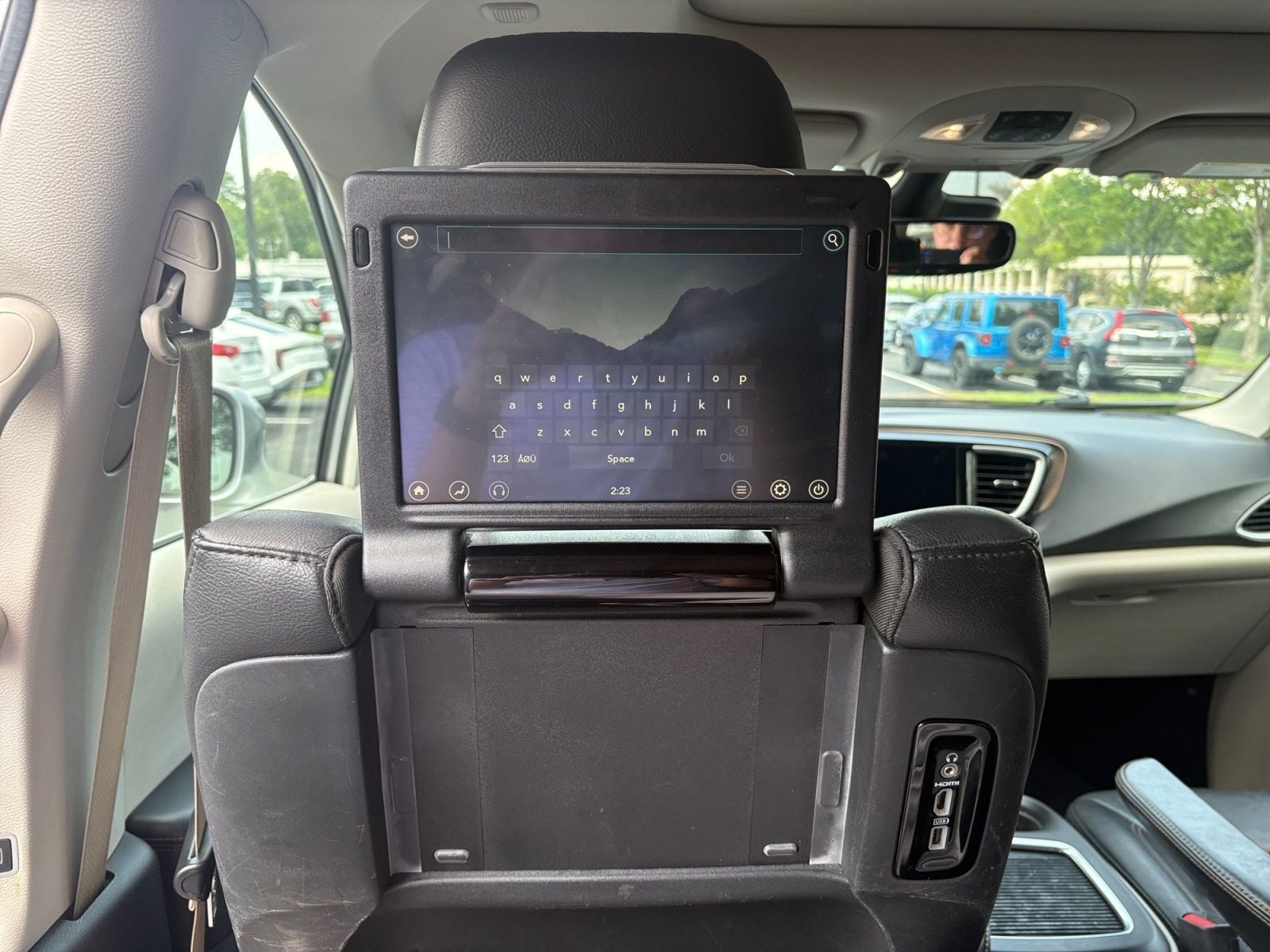 Pre-Owned 2019 Chrysler Pacifica Touring L Plus - photo - 18