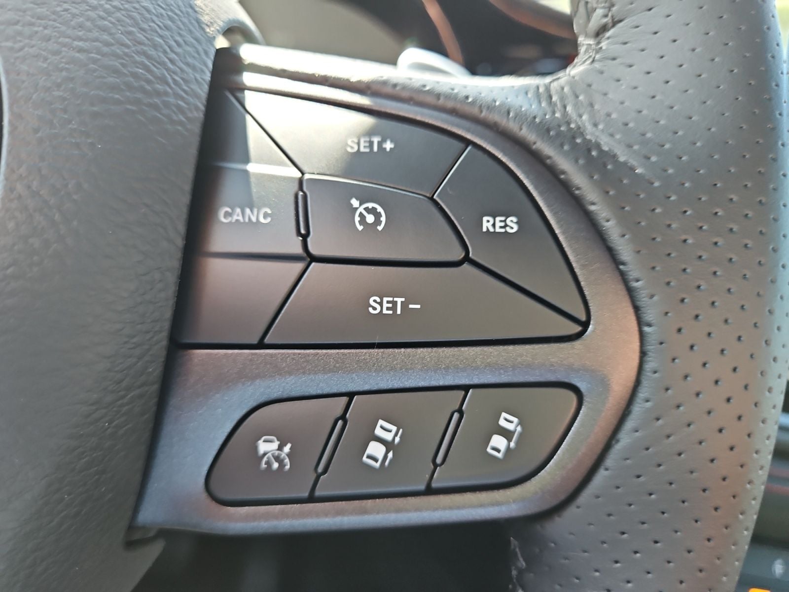 New 2027 Dodge Durango GT - photo - 25