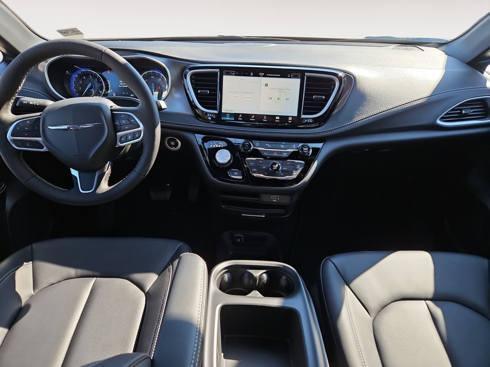 New 2026 Chrysler Pacifica Select - photo - 9
