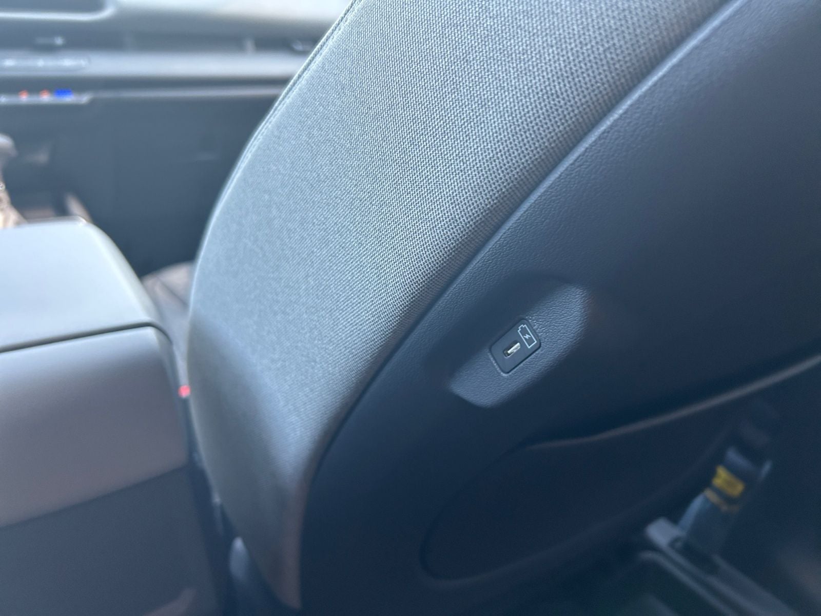 New 2027 Kia Seltos S - photo - 18