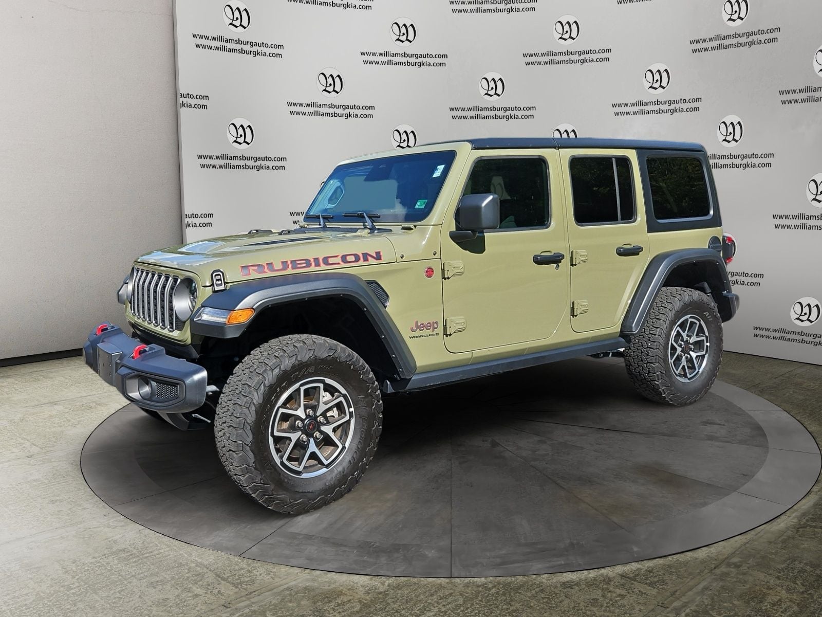 Pre-Owned 2026 Jeep Wrangler Rubicon - photo - 0