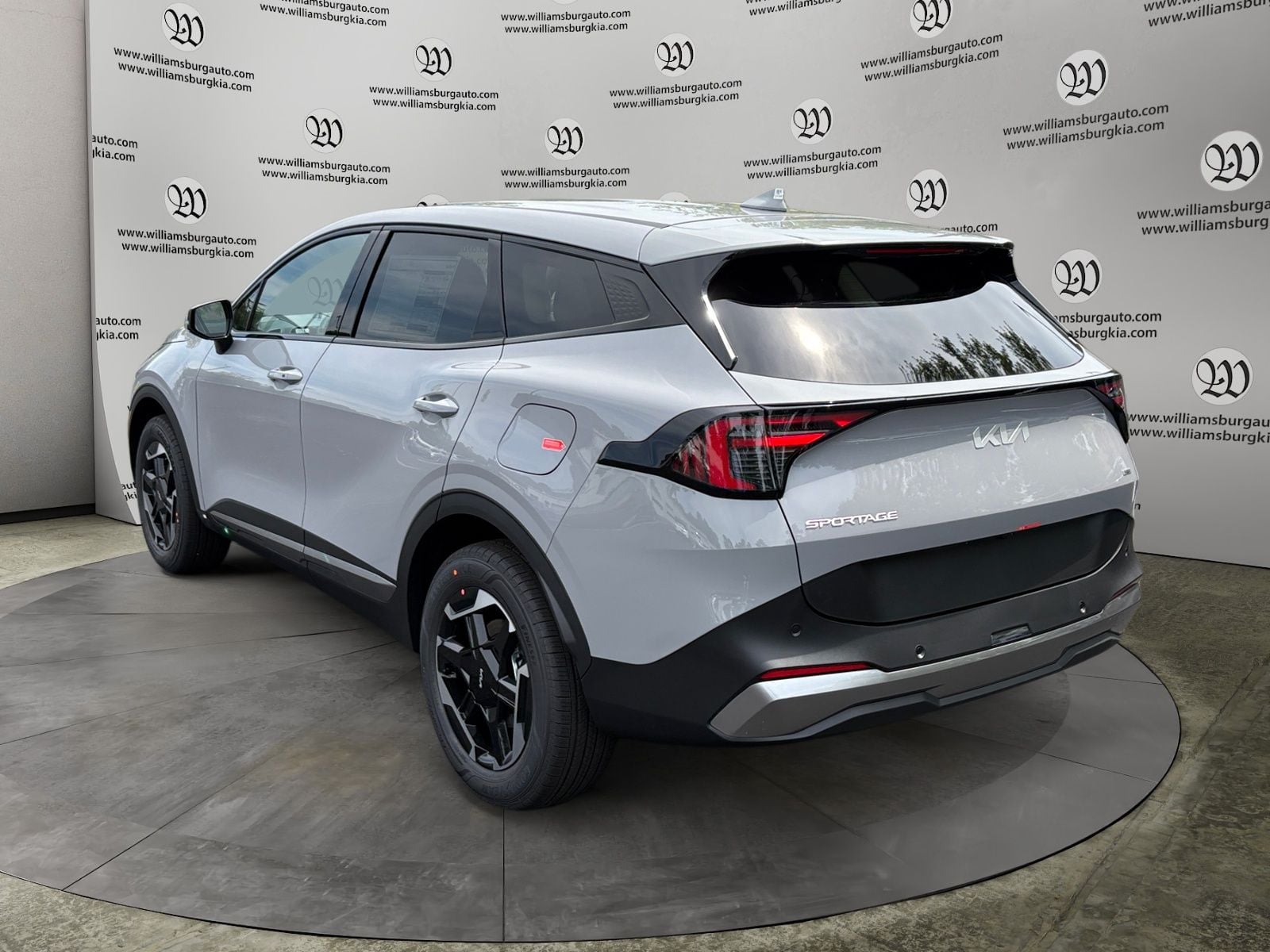 New 2026 Kia Sportage Hybrid S - photo - 2