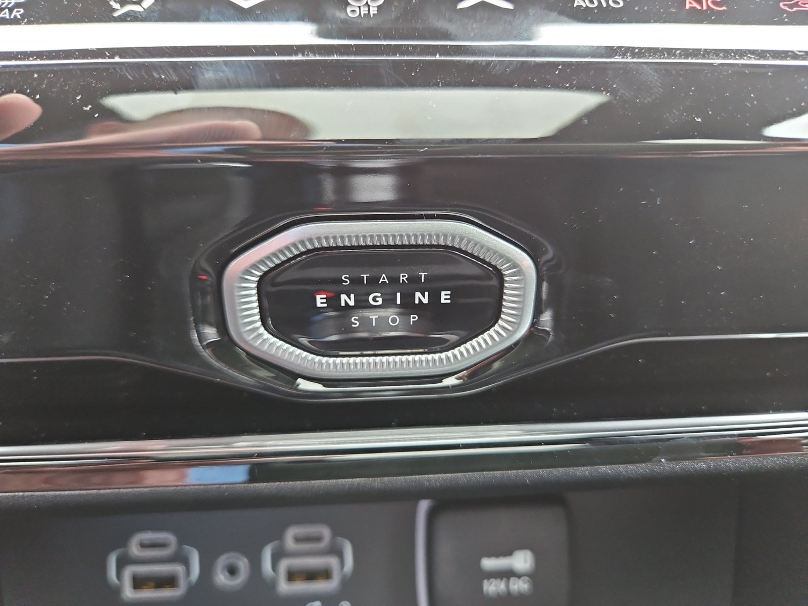 New 2026 Jeep Grand Cherokee Limited Reserve - photo - 28