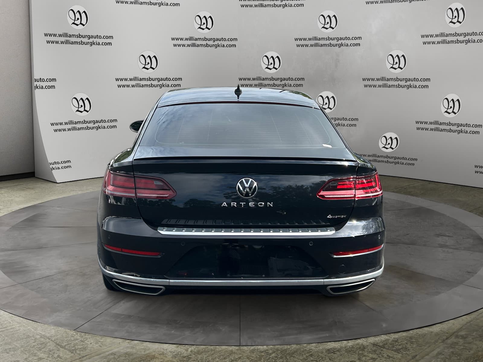 Pre-Owned 2023 Volkswagen Arteon 2.0T SEL Premium R-Line - photo - 3