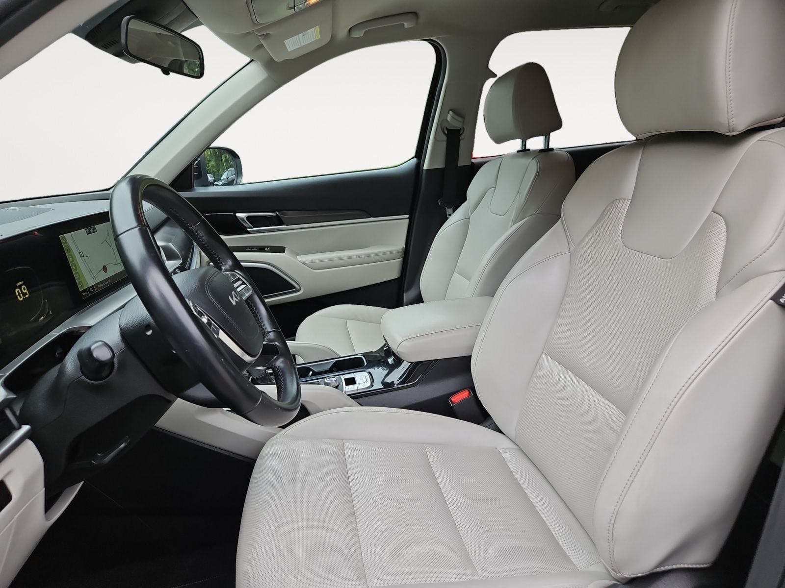 Pre-Owned 2023 Kia Telluride S - photo - 8