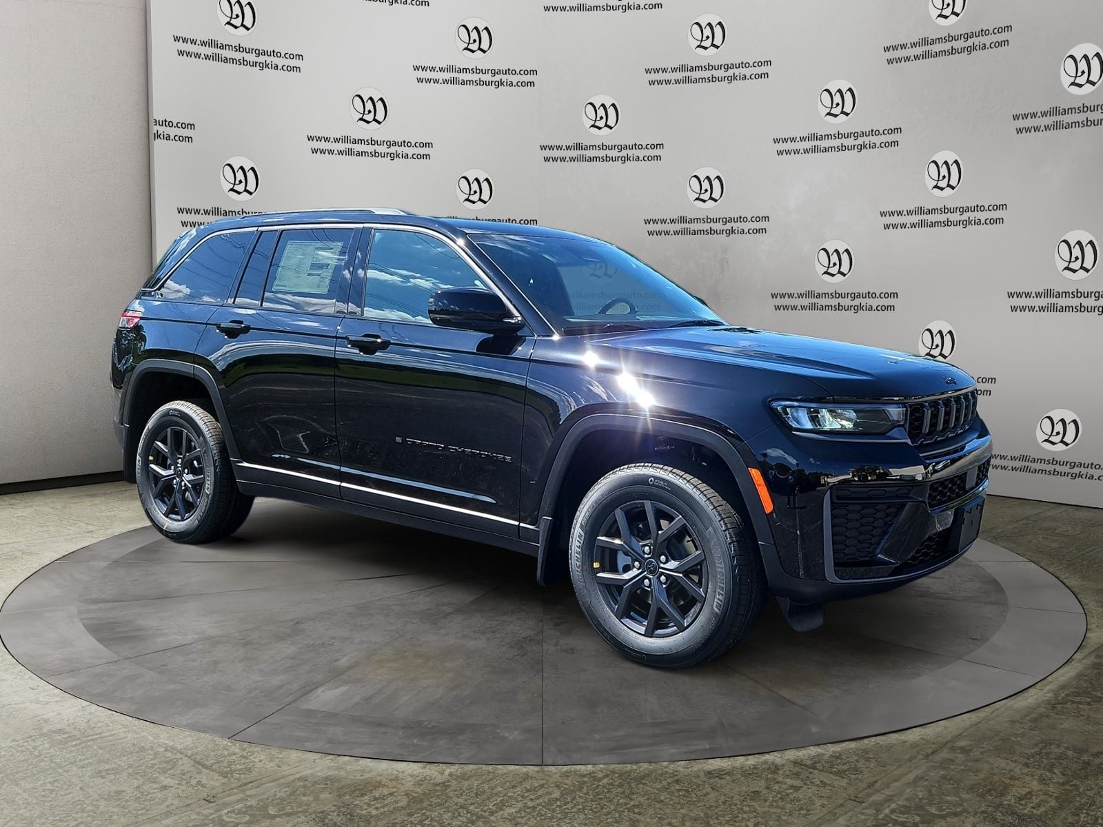 New 2027 Jeep Grand Cherokee Laredo Altitude - photo - 6