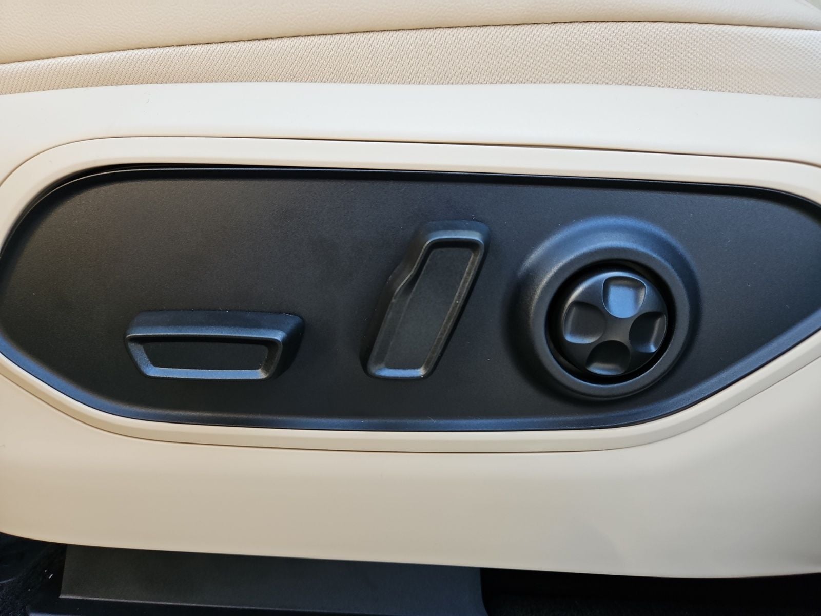 New 2027 Jeep Grand Cherokee Limited - photo - 19