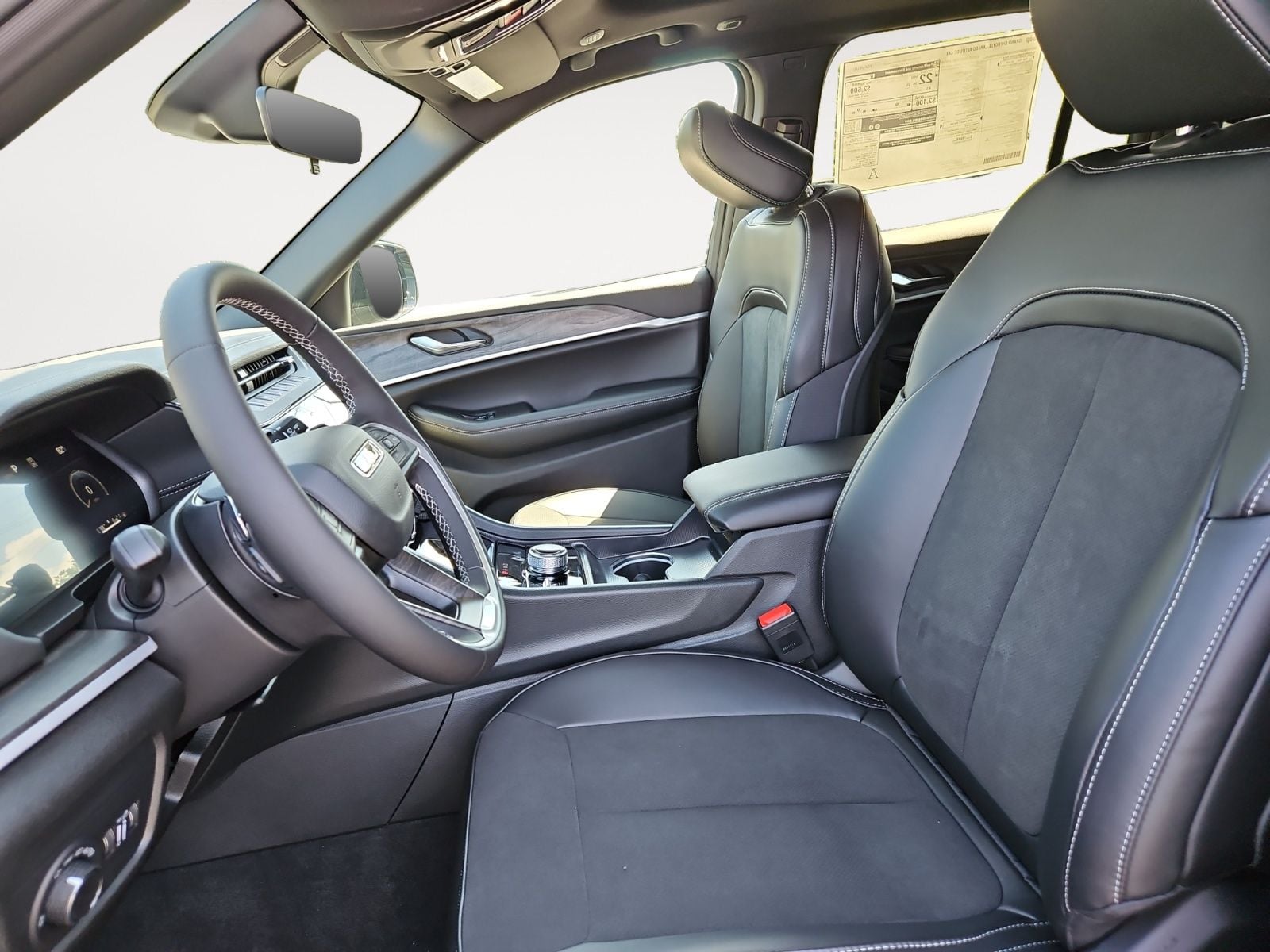 New 2027 Jeep Grand Cherokee Laredo Altitude - photo - 8