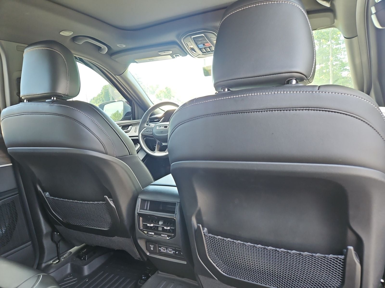 Pre-Owned 2025 Jeep Grand Cherokee Limited - photo - 17