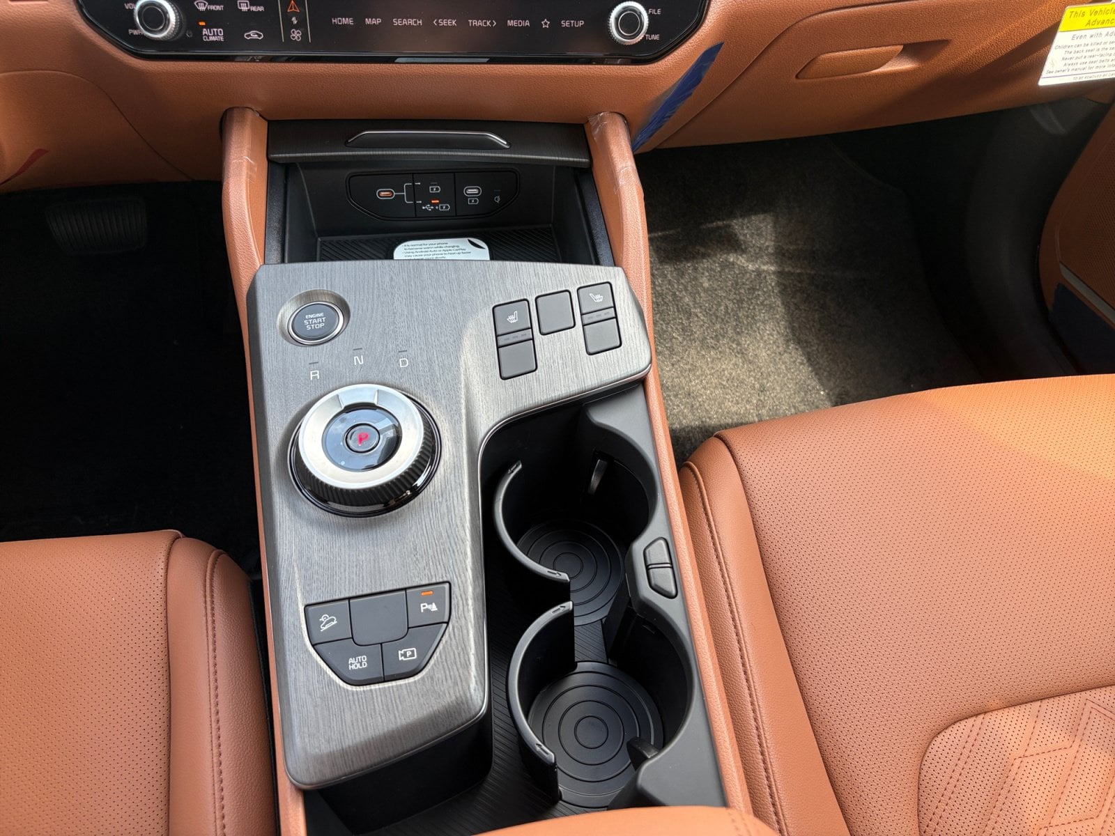 New 2026 Kia Sportage Hybrid X-Line - photo - 25