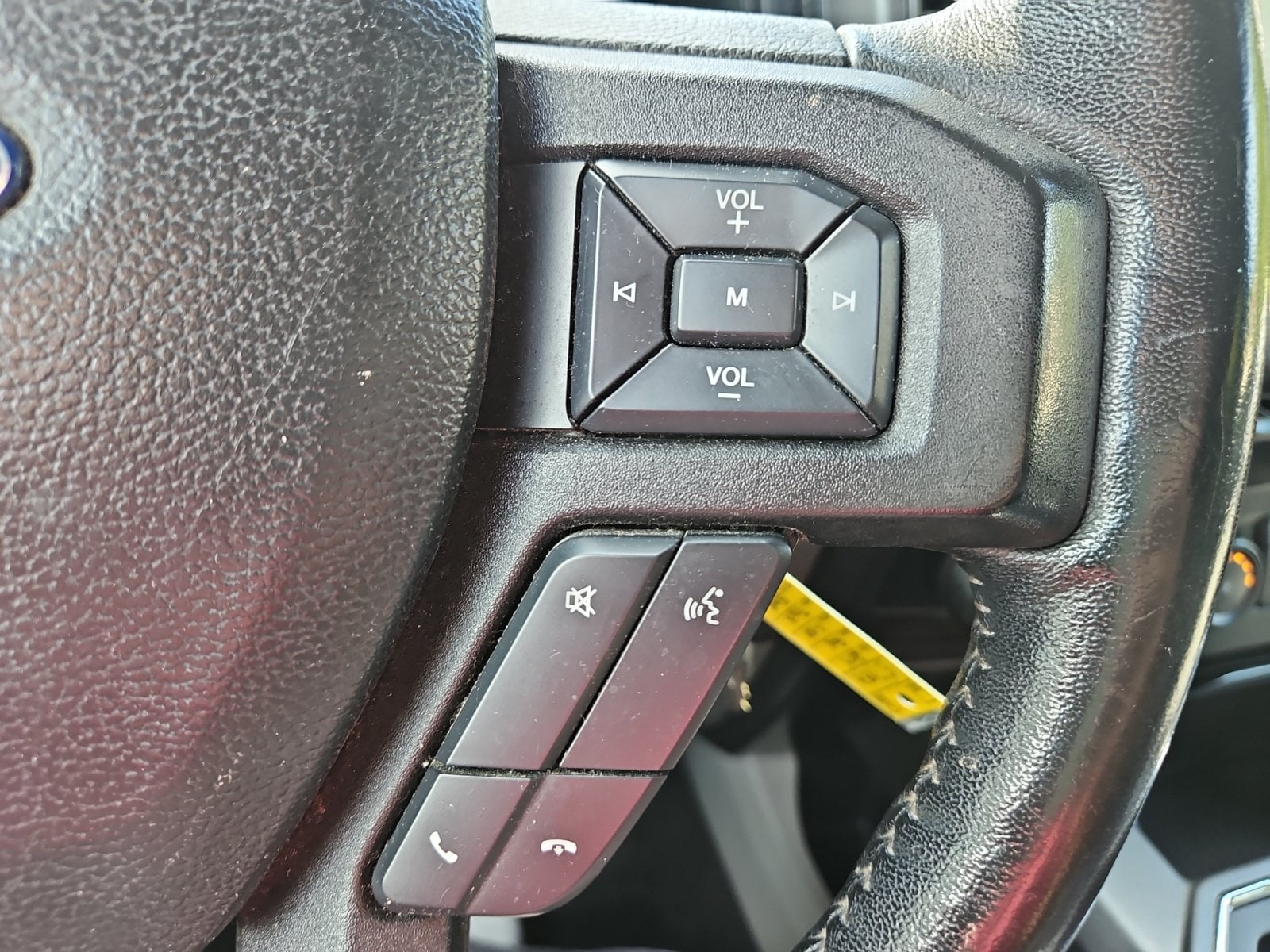 Pre-Owned 2019 Ford F-150 XLT - photo - 24