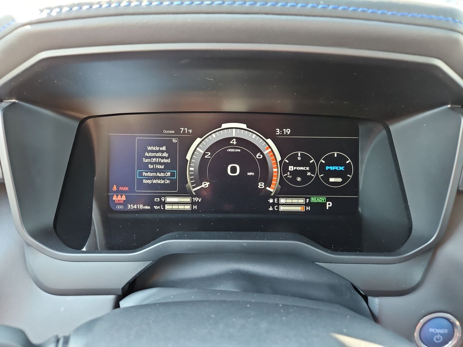 Pre-Owned 2024 Toyota Tundra Hybrid Platinum - photo - 22