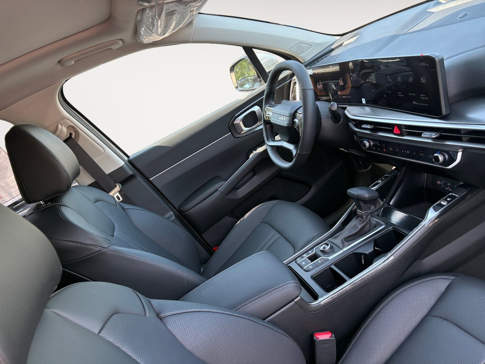 New 2026 Kia Sorento S - photo - 14