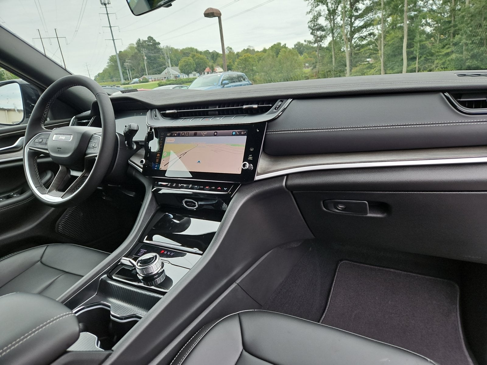 New 2027 Jeep Grand Cherokee Limited Reserve - photo - 15