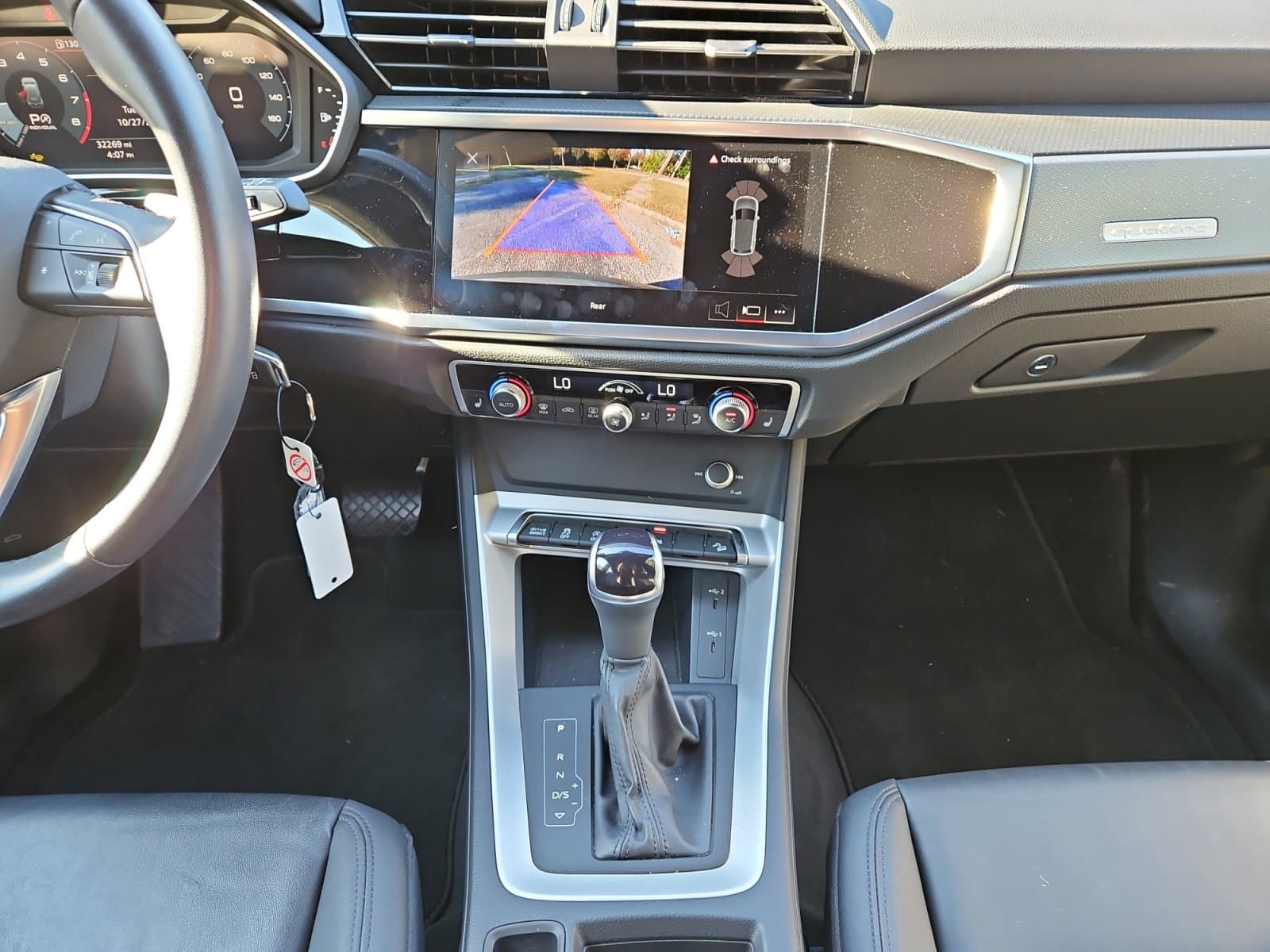 Pre-Owned 2025 Audi Q3 Premium - photo - 10