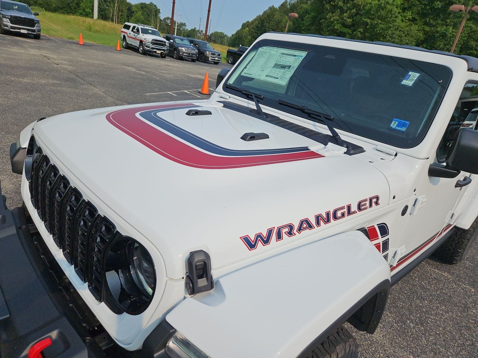 New 2026 Jeep Wrangler Willys - photo - 18