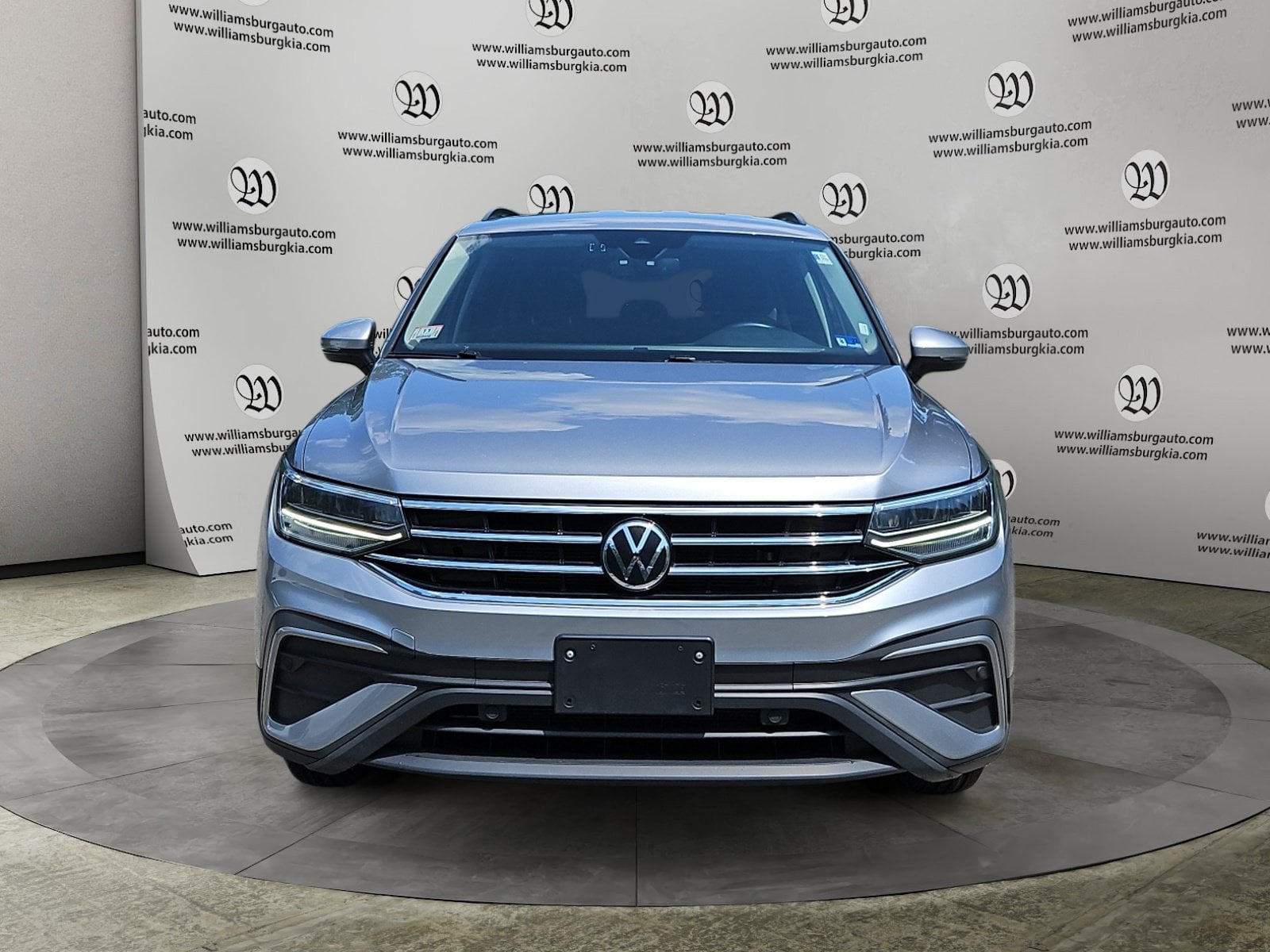 Pre-Owned 2024 Volkswagen Tiguan 2.0T S - photo - 7
