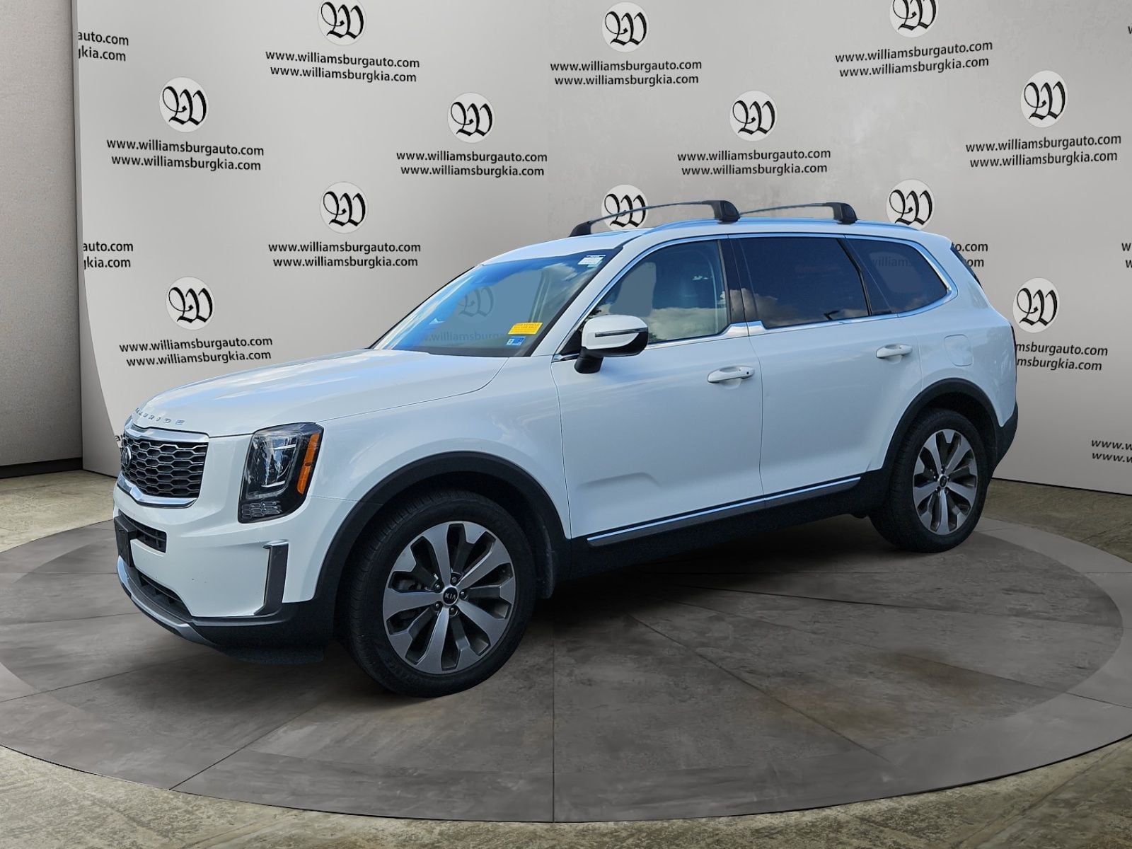 Pre-Owned 2020 Kia Telluride EX - photo - 0