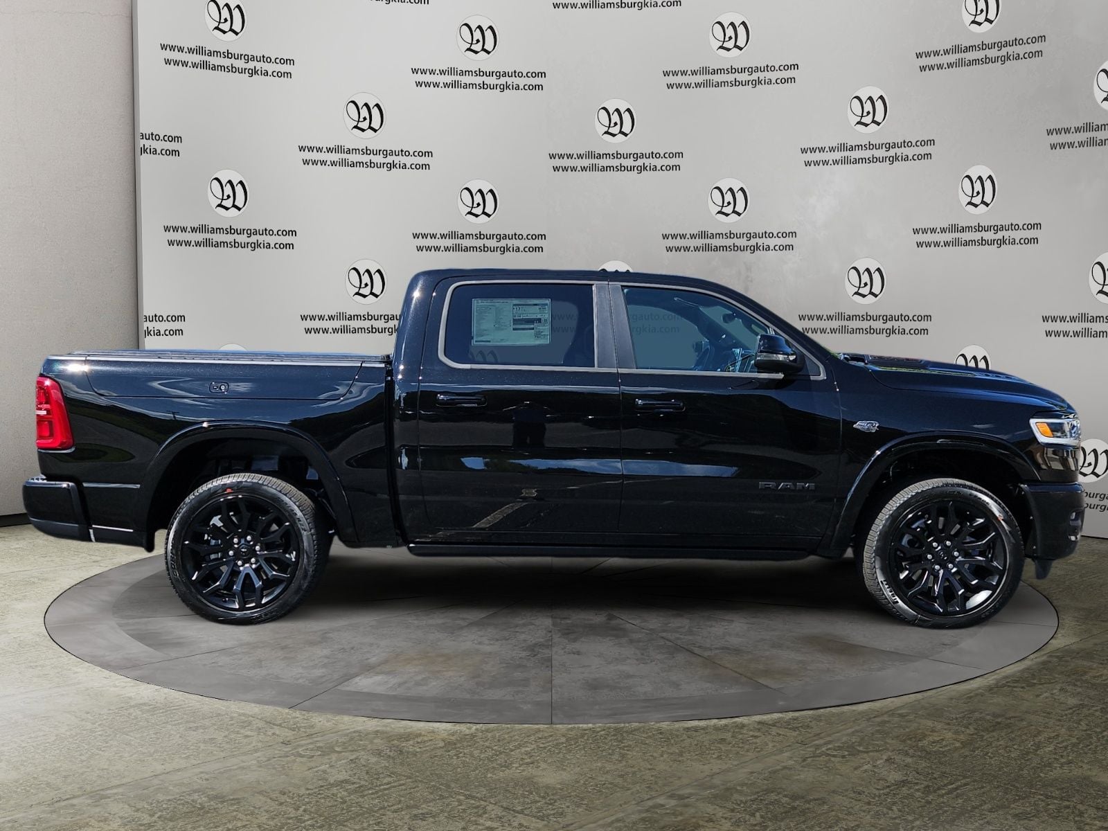 New 2027 Ram 1500 Limited - photo - 5