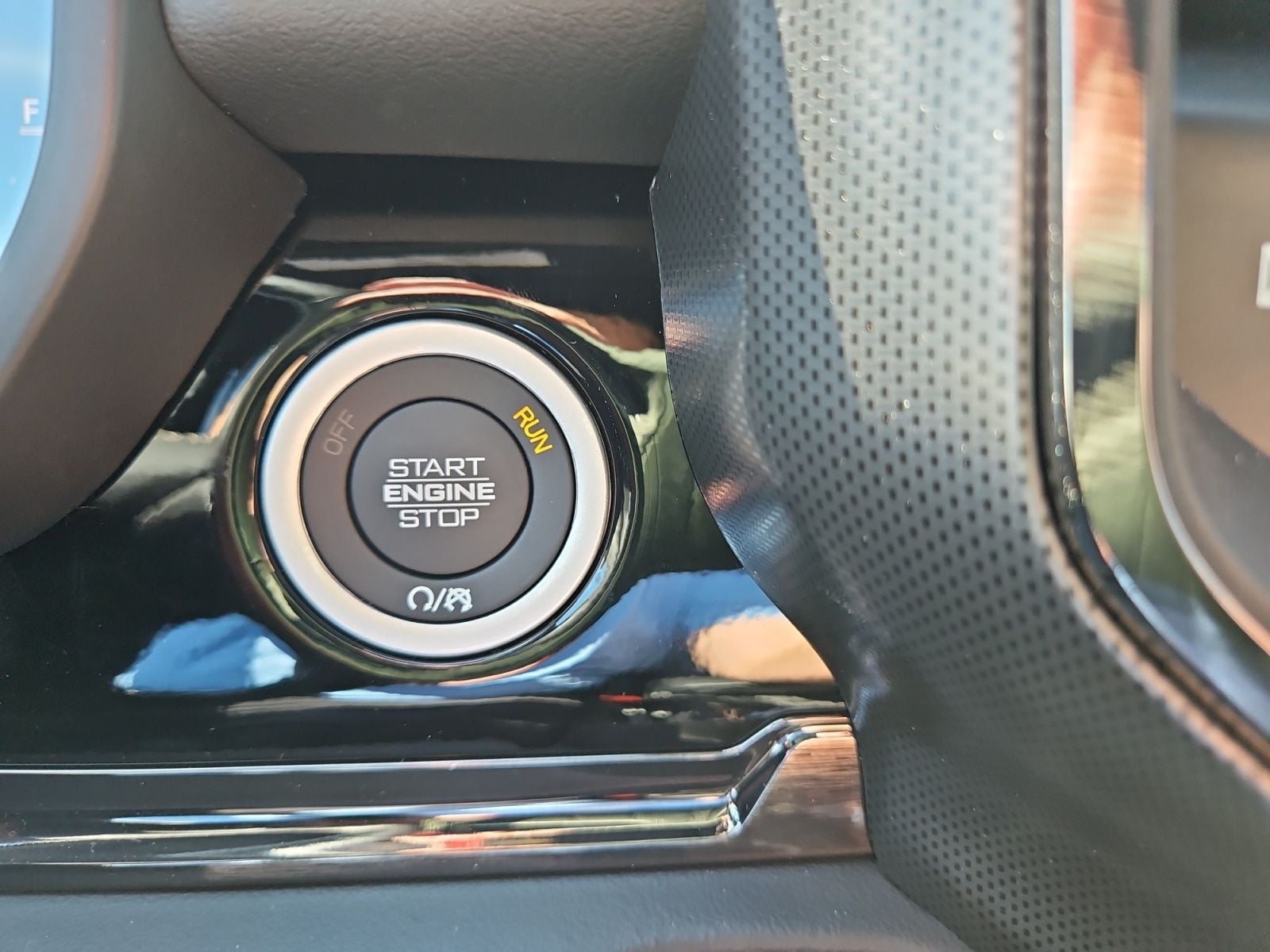 New 2027 Ram 1500 Limited - photo - 26