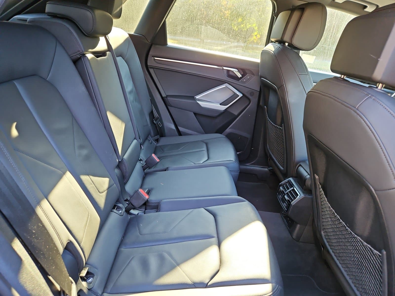 Pre-Owned 2025 Audi Q3 Premium - photo - 16