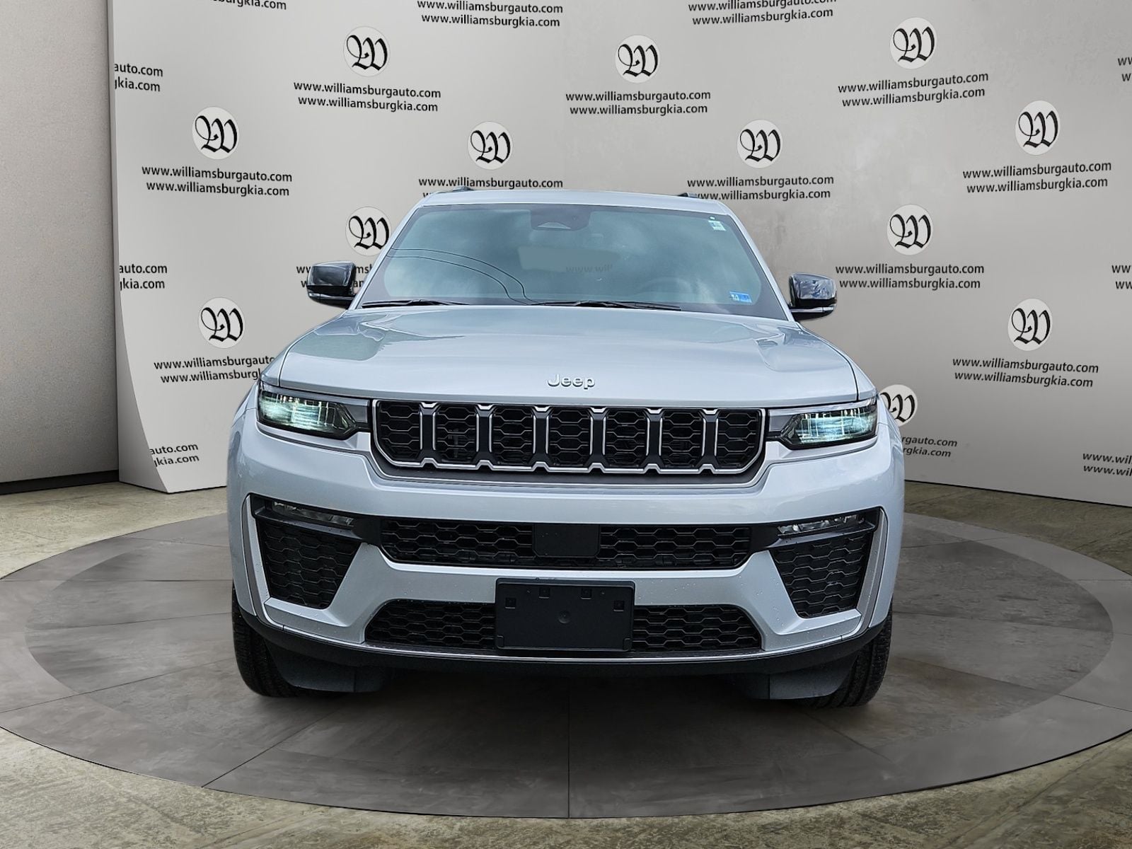 New 2026 Jeep Grand Cherokee L Limited - photo - 7