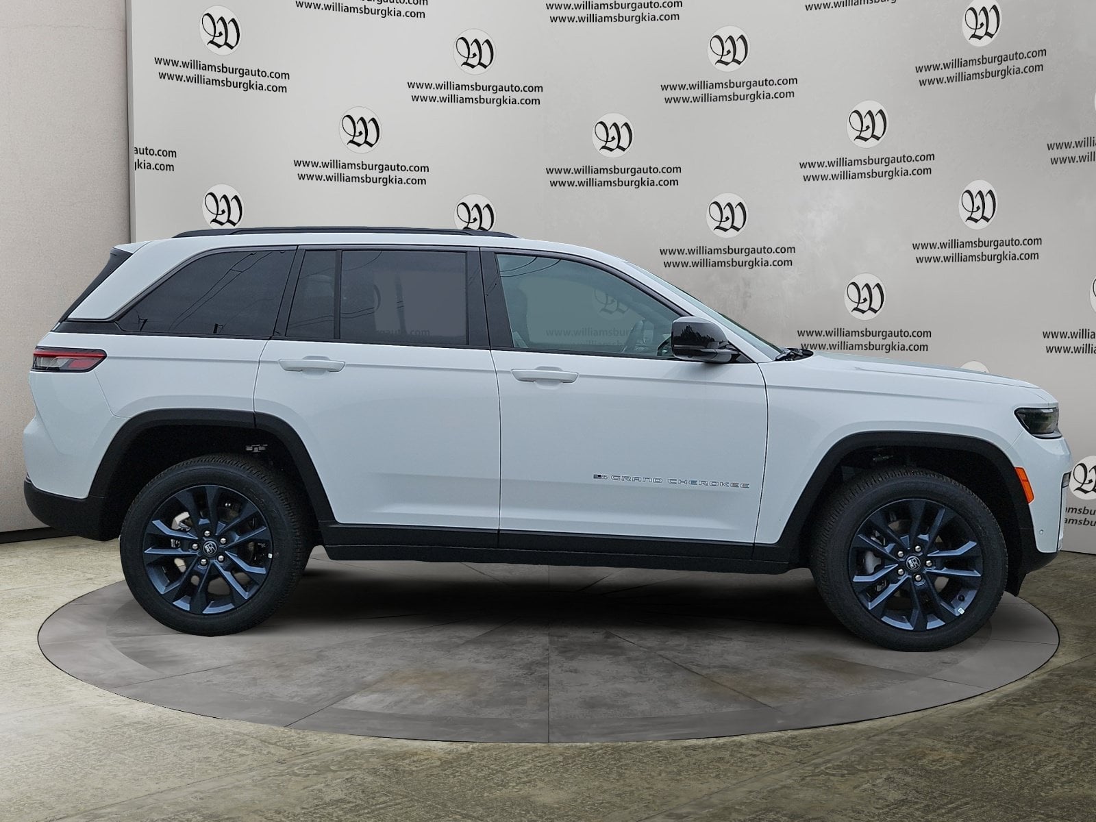 New 2026 Jeep Grand Cherokee - photo - 5