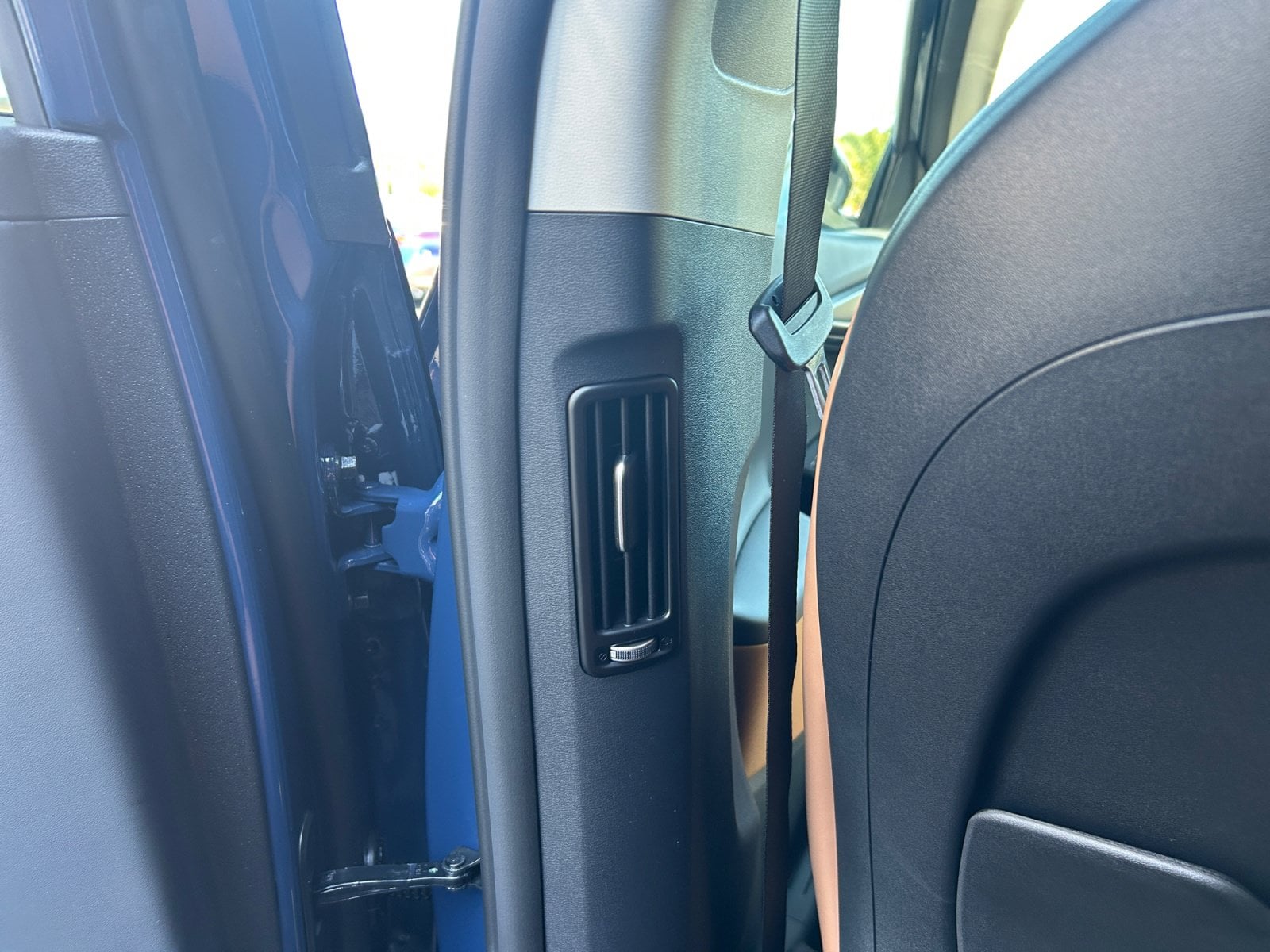 New 2026 Kia EV6 Wind - photo - 20