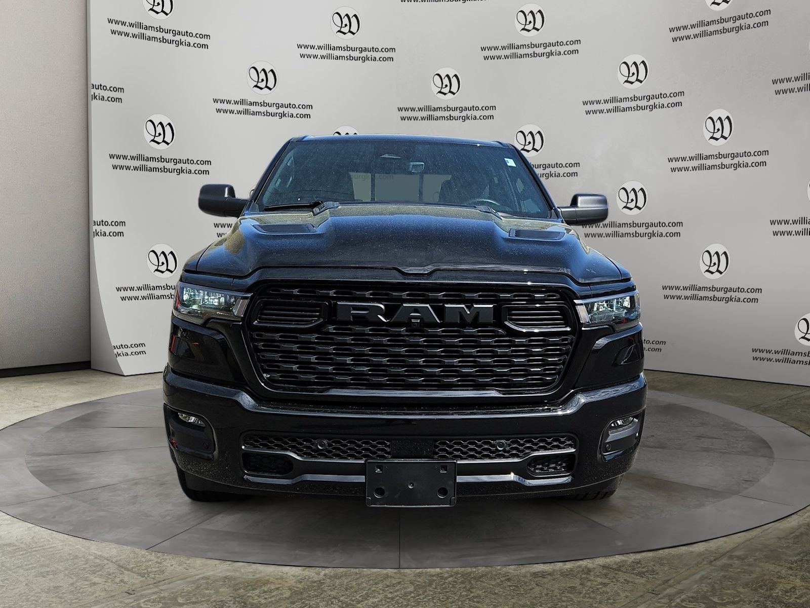 New 2026 Ram 1500 Express - photo - 7