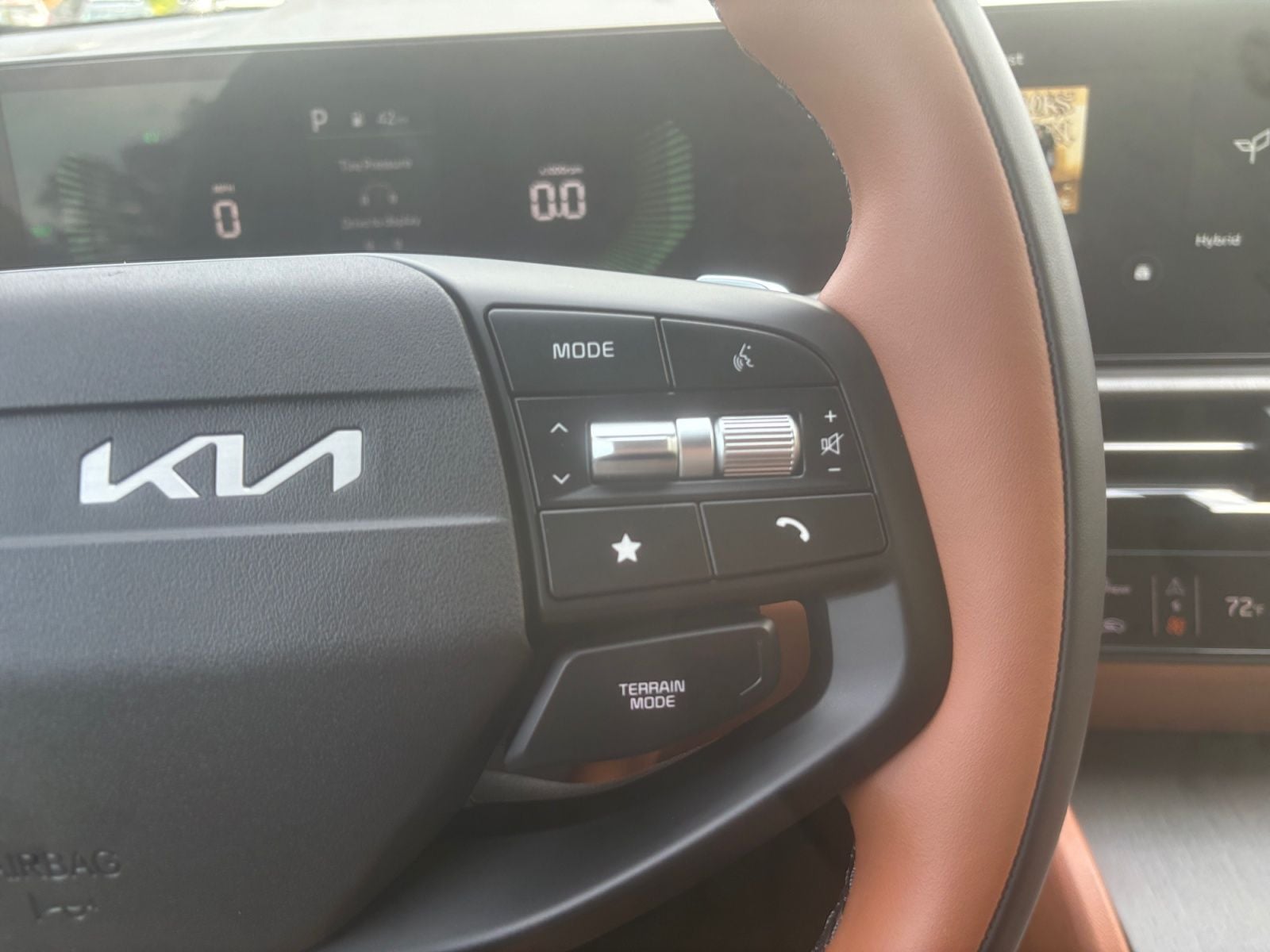 New 2026 Kia Sportage Hybrid X-Line - photo - 22