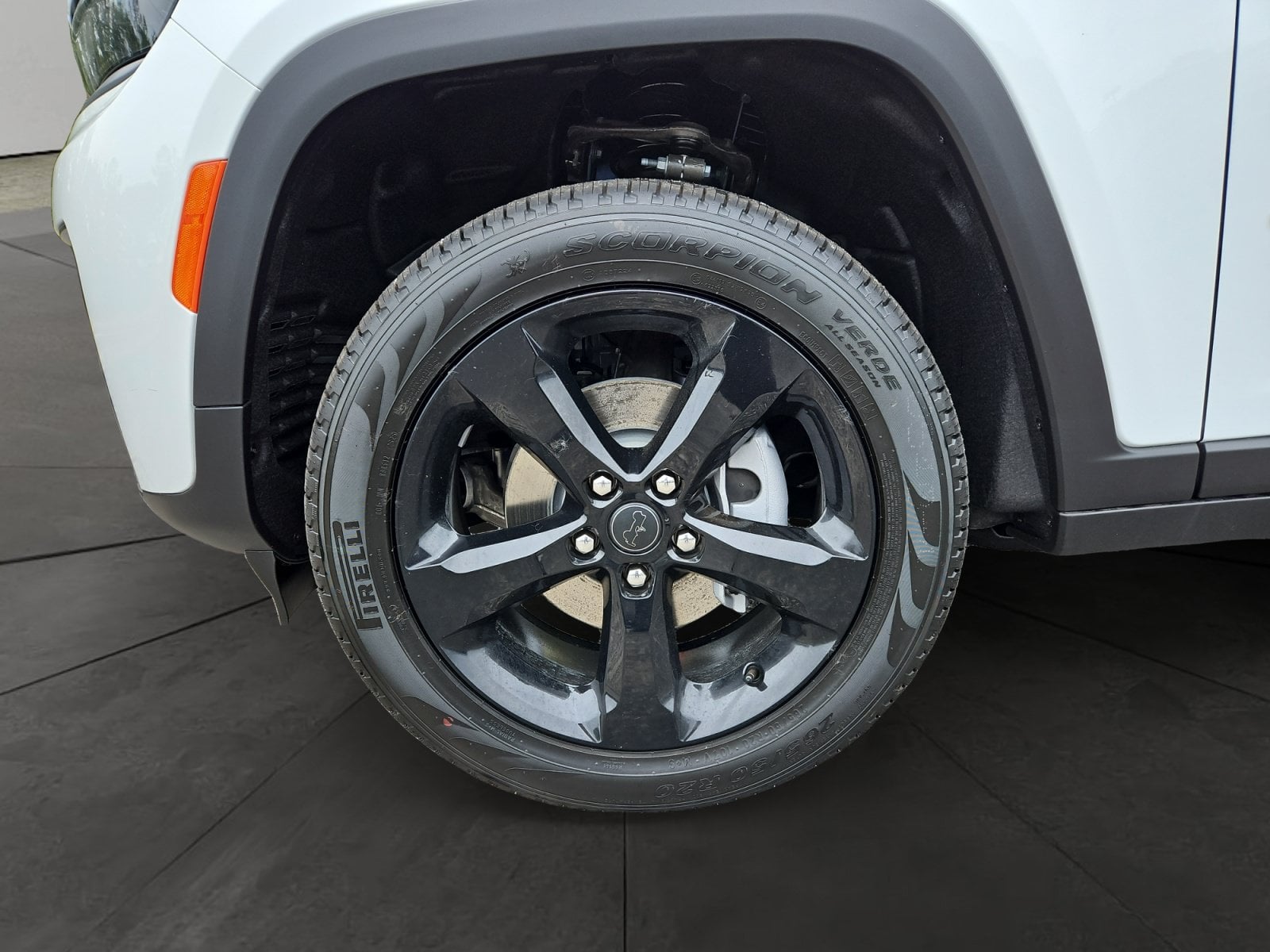 New 2027 Jeep Grand Cherokee Limited Reserve - photo - 13