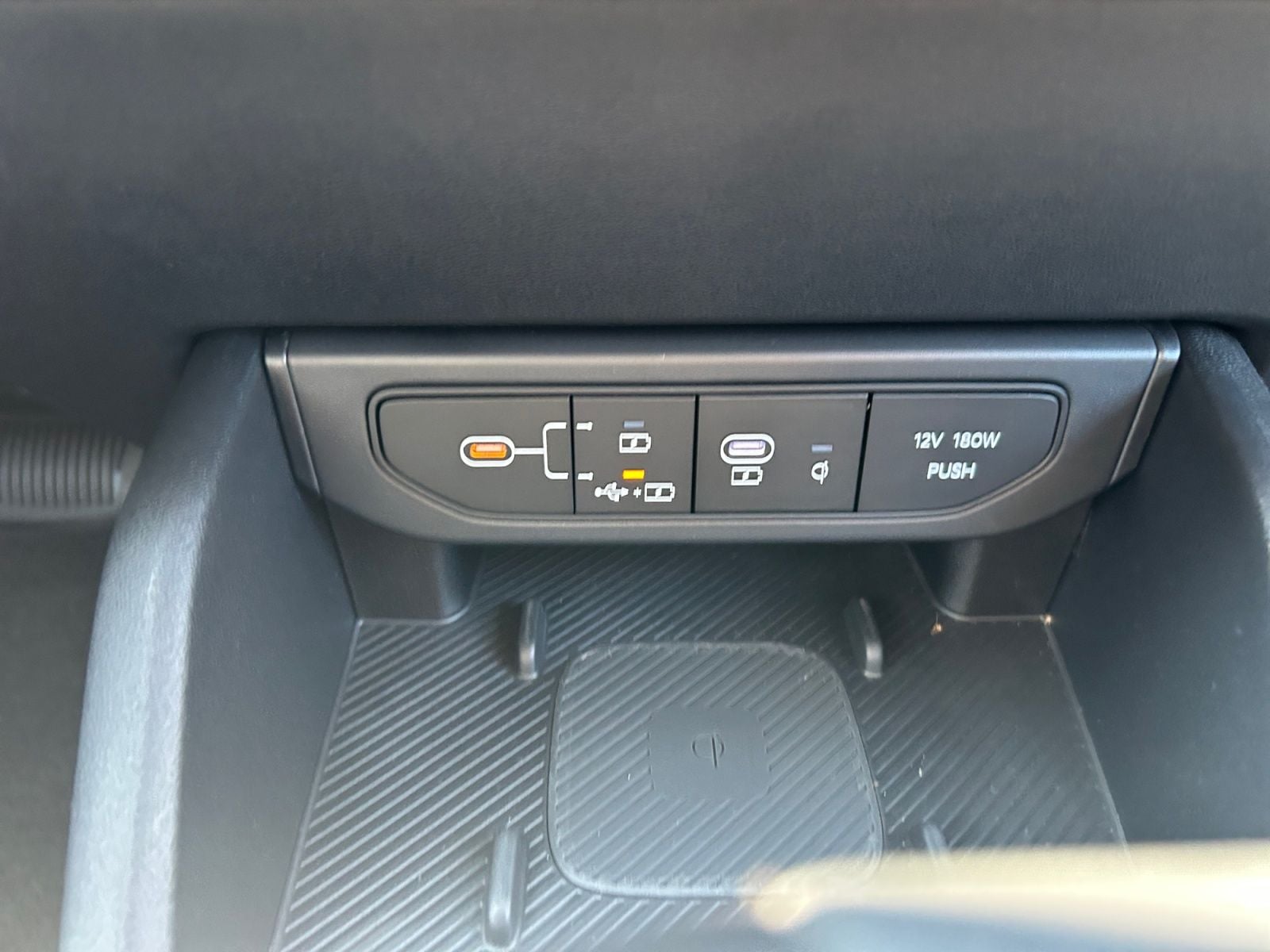 New 2026 Kia K4 EX - photo - 25