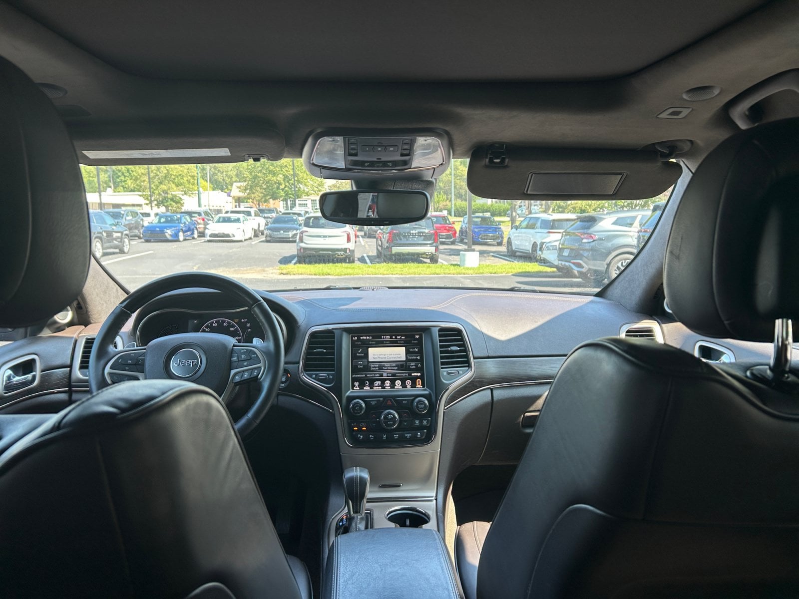 Pre-Owned 2017 Jeep Grand Cherokee Summit - photo - 26