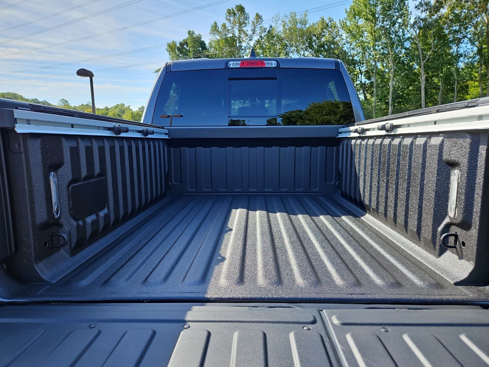 New 2027 Ram 1500 Laramie - photo - 18