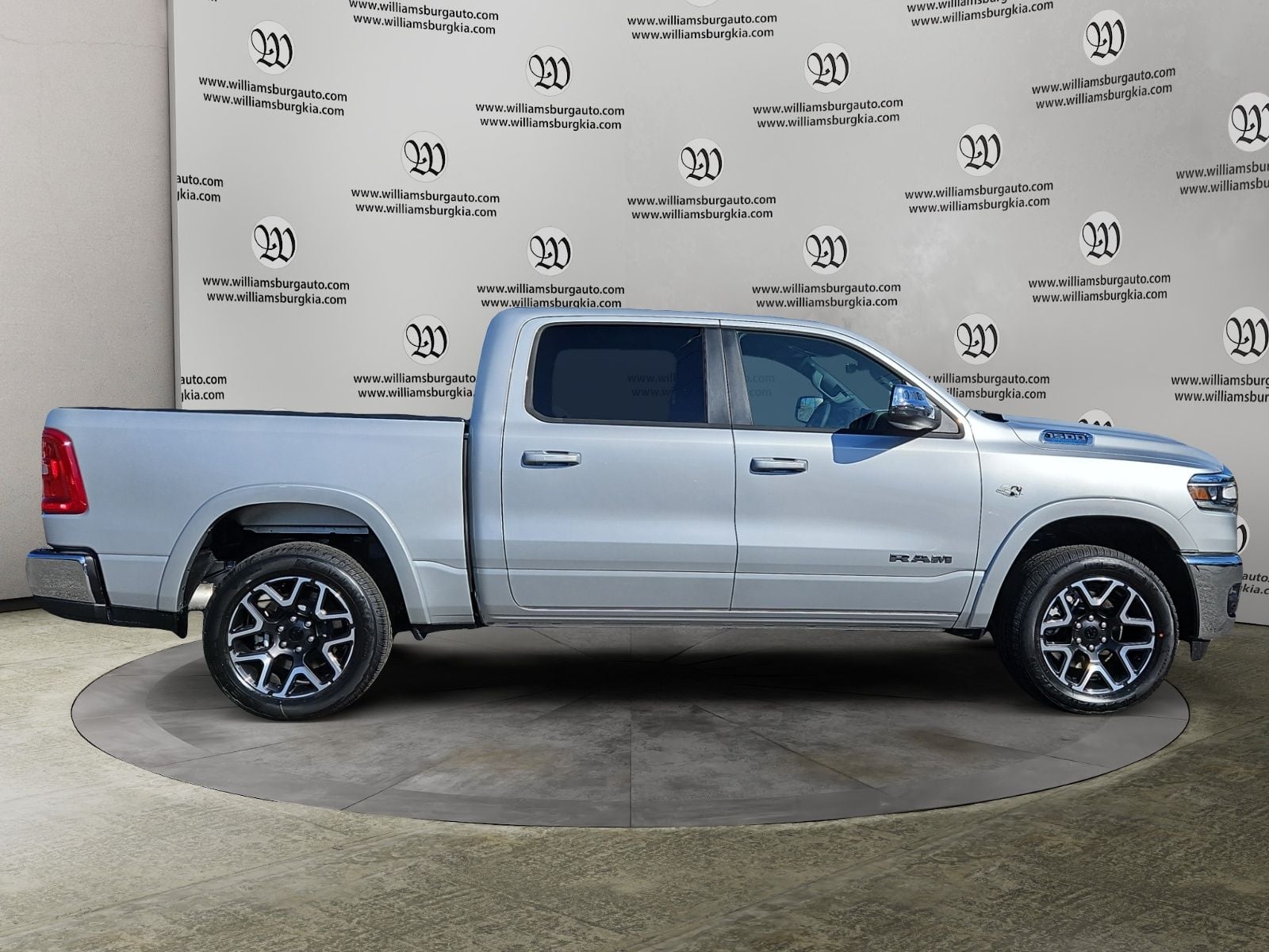 New 2026 Ram 1500 Laramie - photo - 5