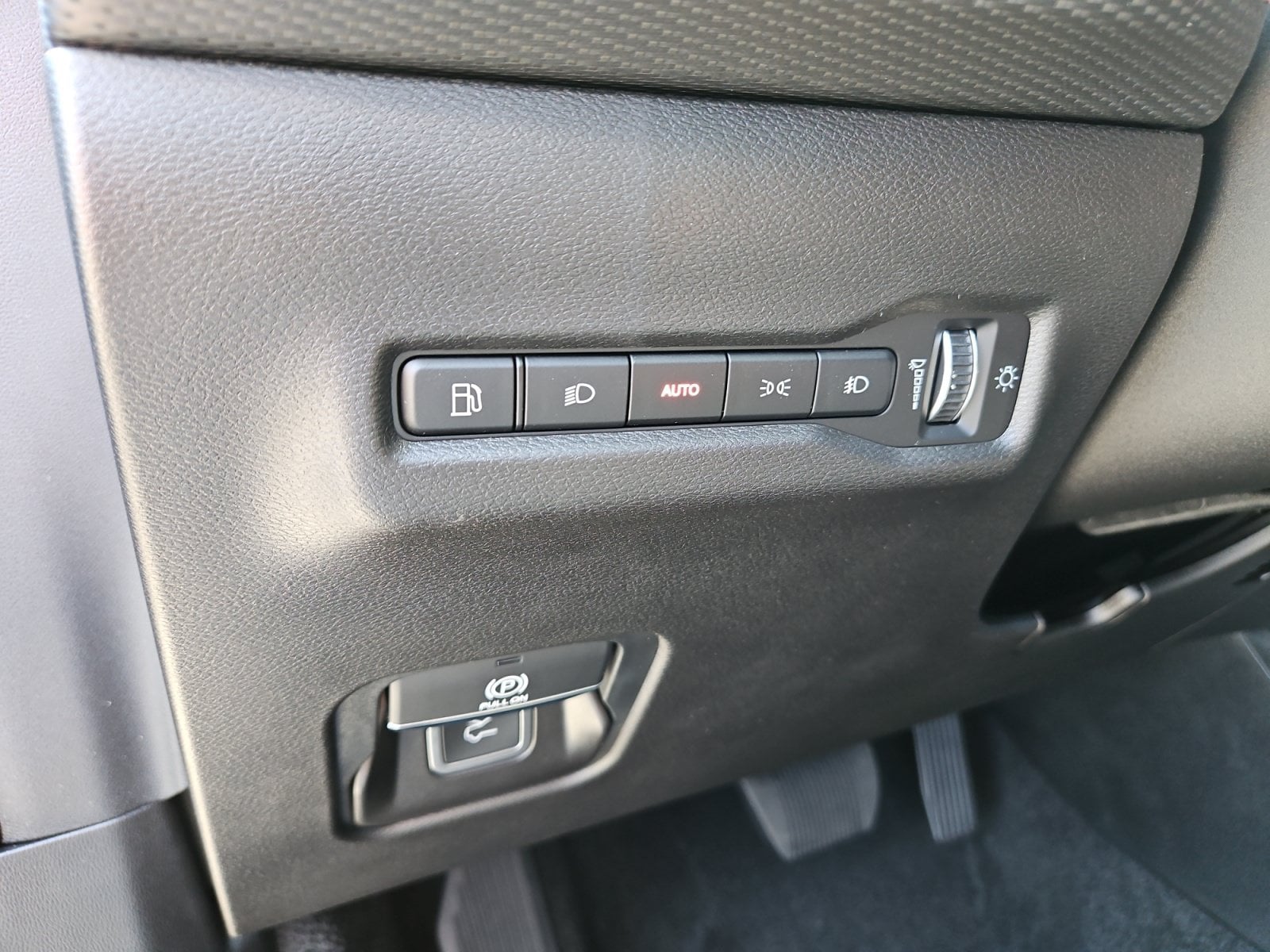 New 2026 Jeep Cherokee Limited - photo - 22