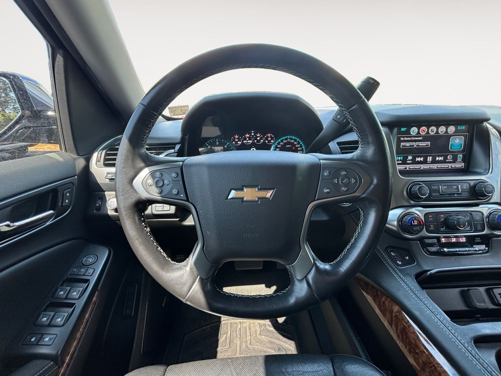 Pre-Owned 2019 Chevrolet Tahoe Premier - photo - 11