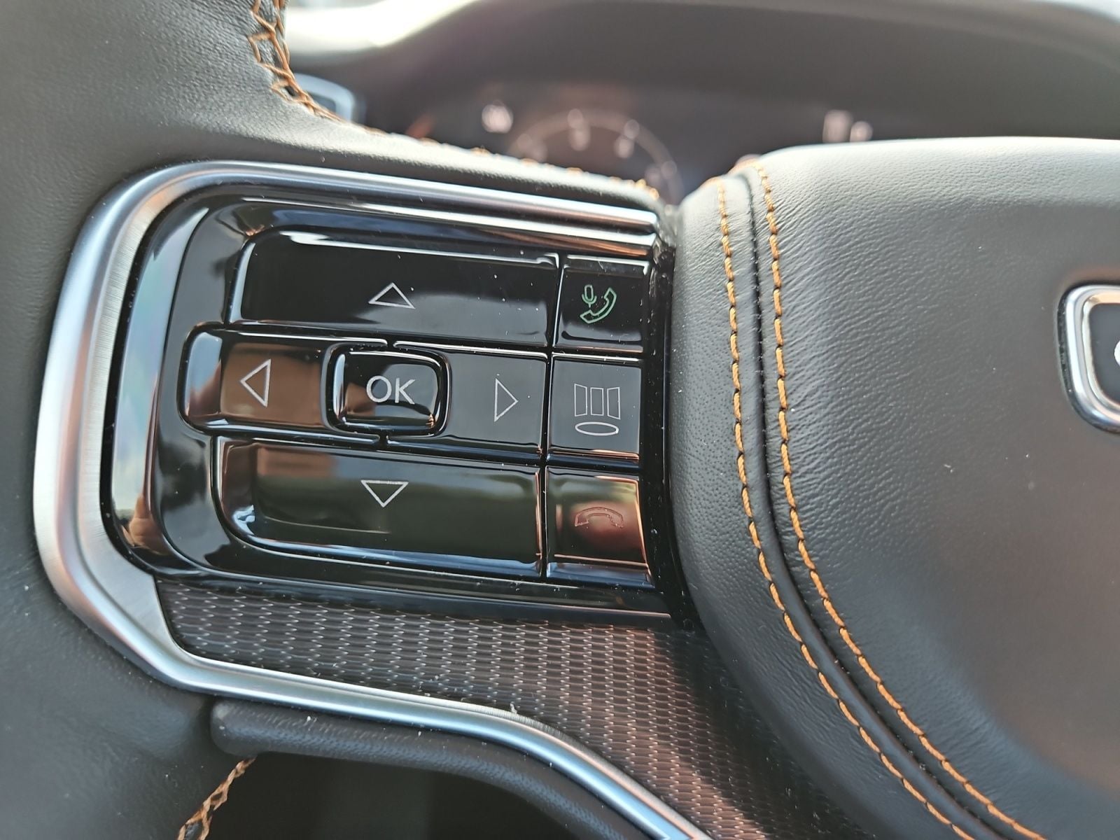 Pre-Owned 2024 Jeep Grand Wagoneer Series III - photo - 25