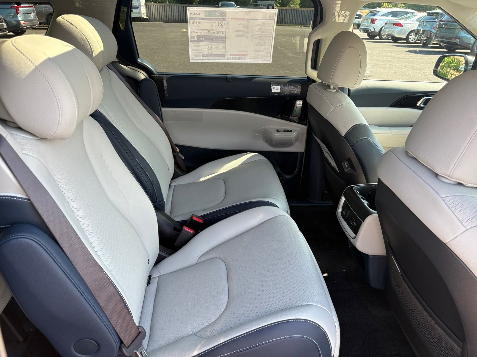 New 2026 Kia Carnival SX Prestige - photo - 15